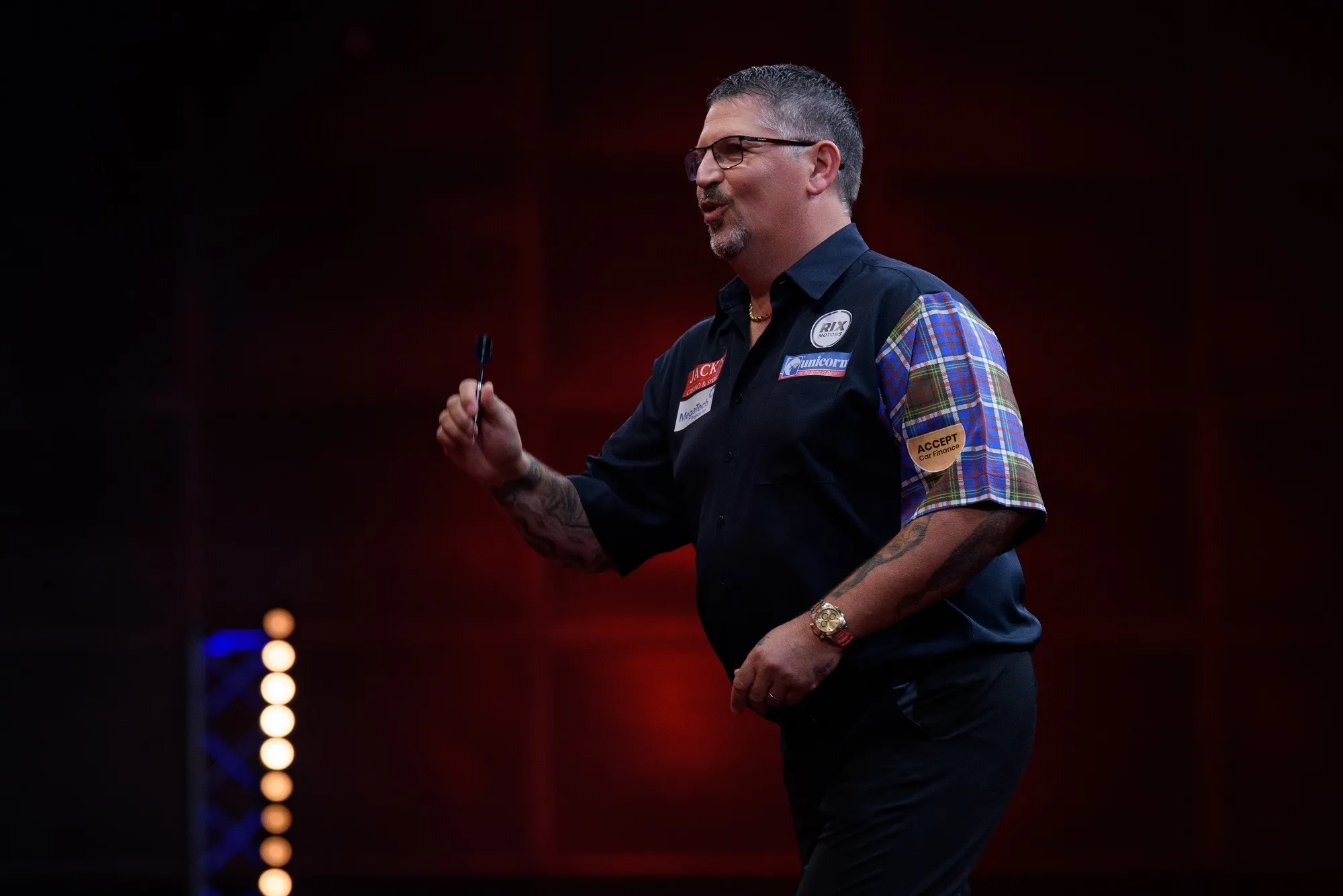 'Mister Parttimer' Gary Anderson weigert sich, am Qualifikationsturnier teilzunehmen und ist zum ersten Mal nicht beim Grand Slam of Darts dabei