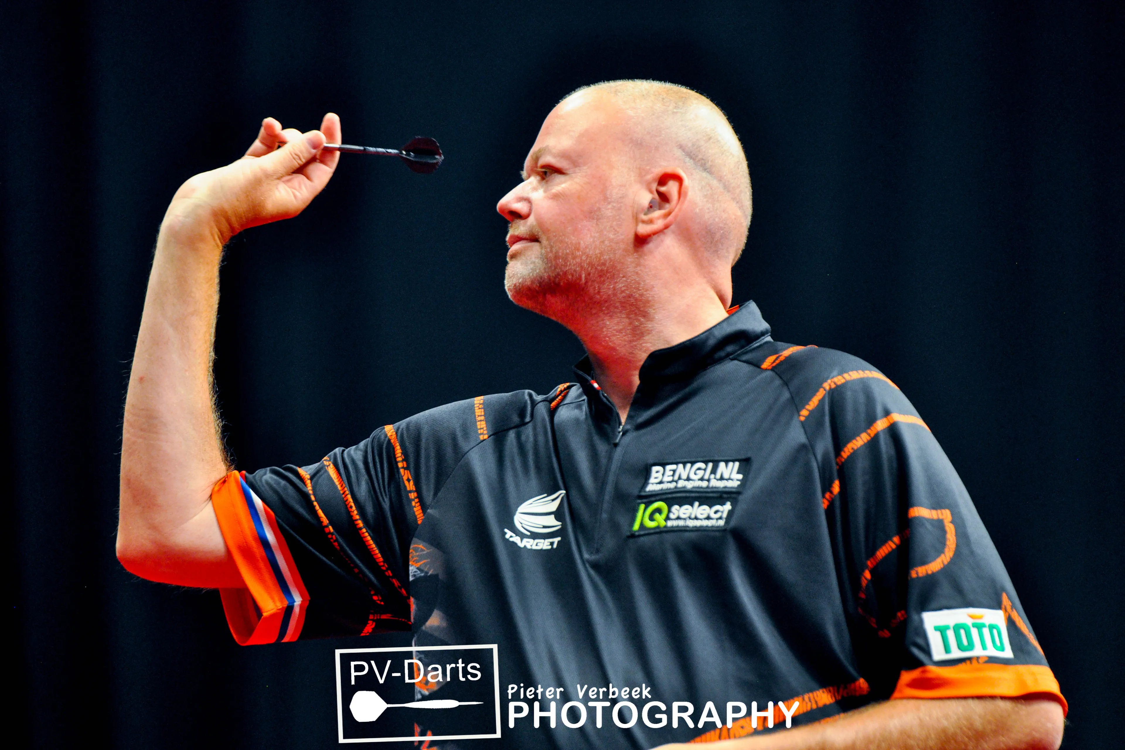 Van Barneveld freut sich auf das Duell gegen Wright in Jena: "Wenn ich mein gutes Spiel spiele, kann ich ihn schlagen"