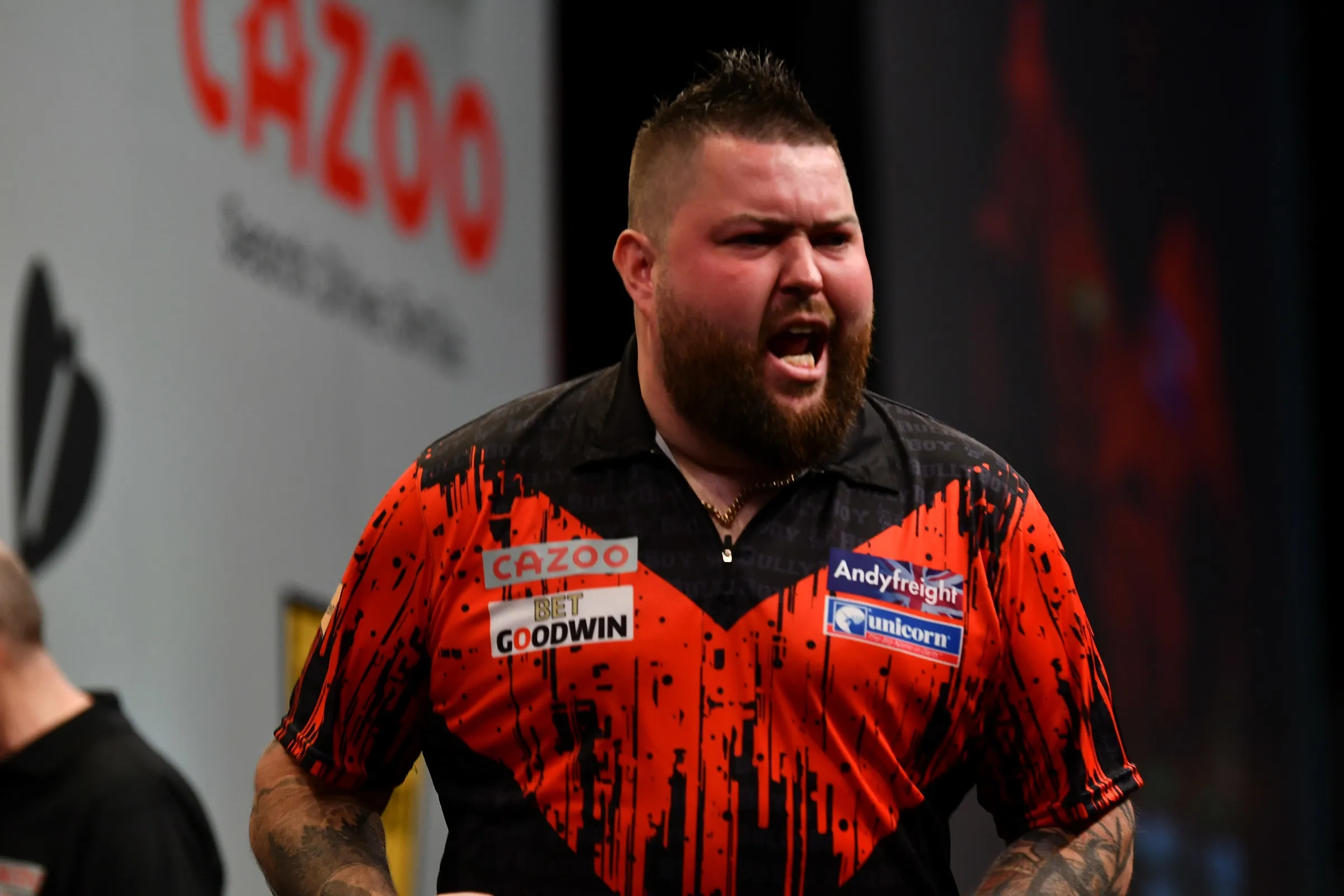 Michael Smith bringt Humphries zum Schweigen und erzwingt ein Duell mit van Duijvenbode in Dortmund