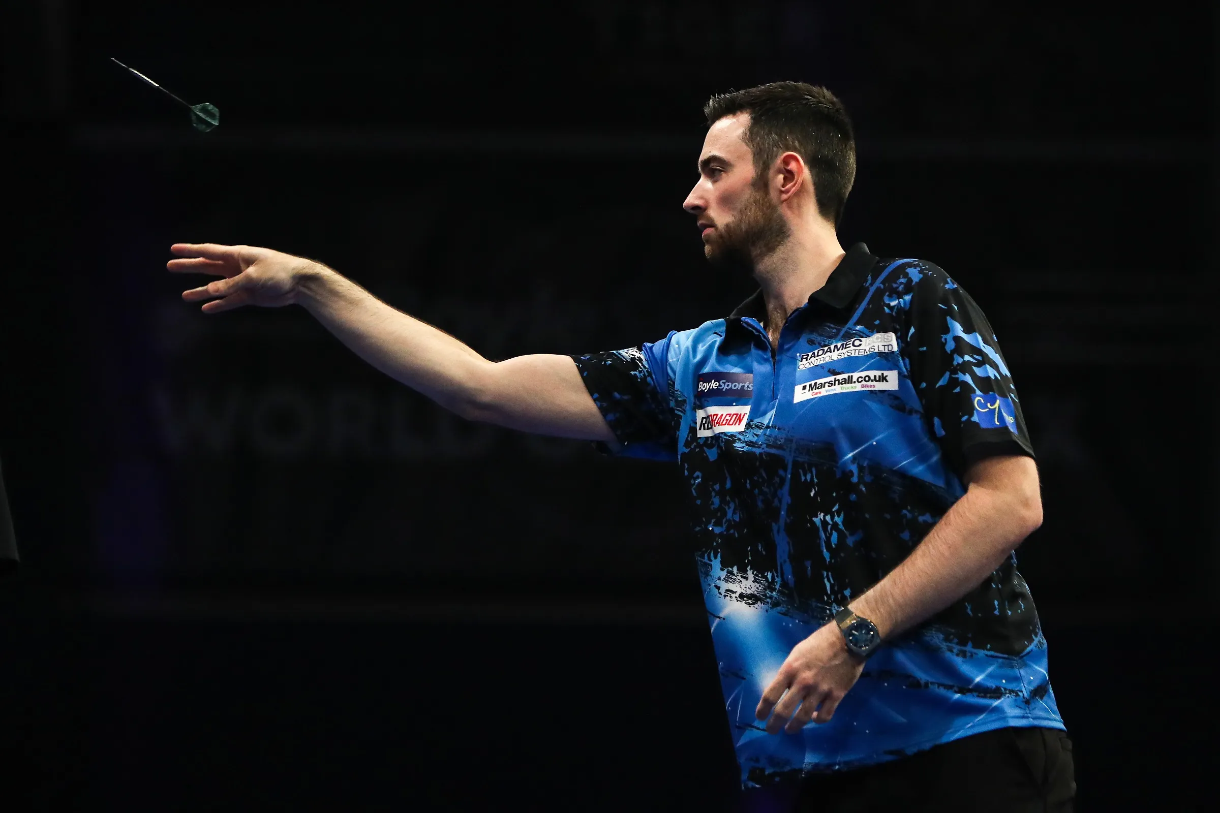 Humphries zieht auf Kosten Pietreczkos in das Finale der Players Championship 28 ein und trifft dort auf Rock