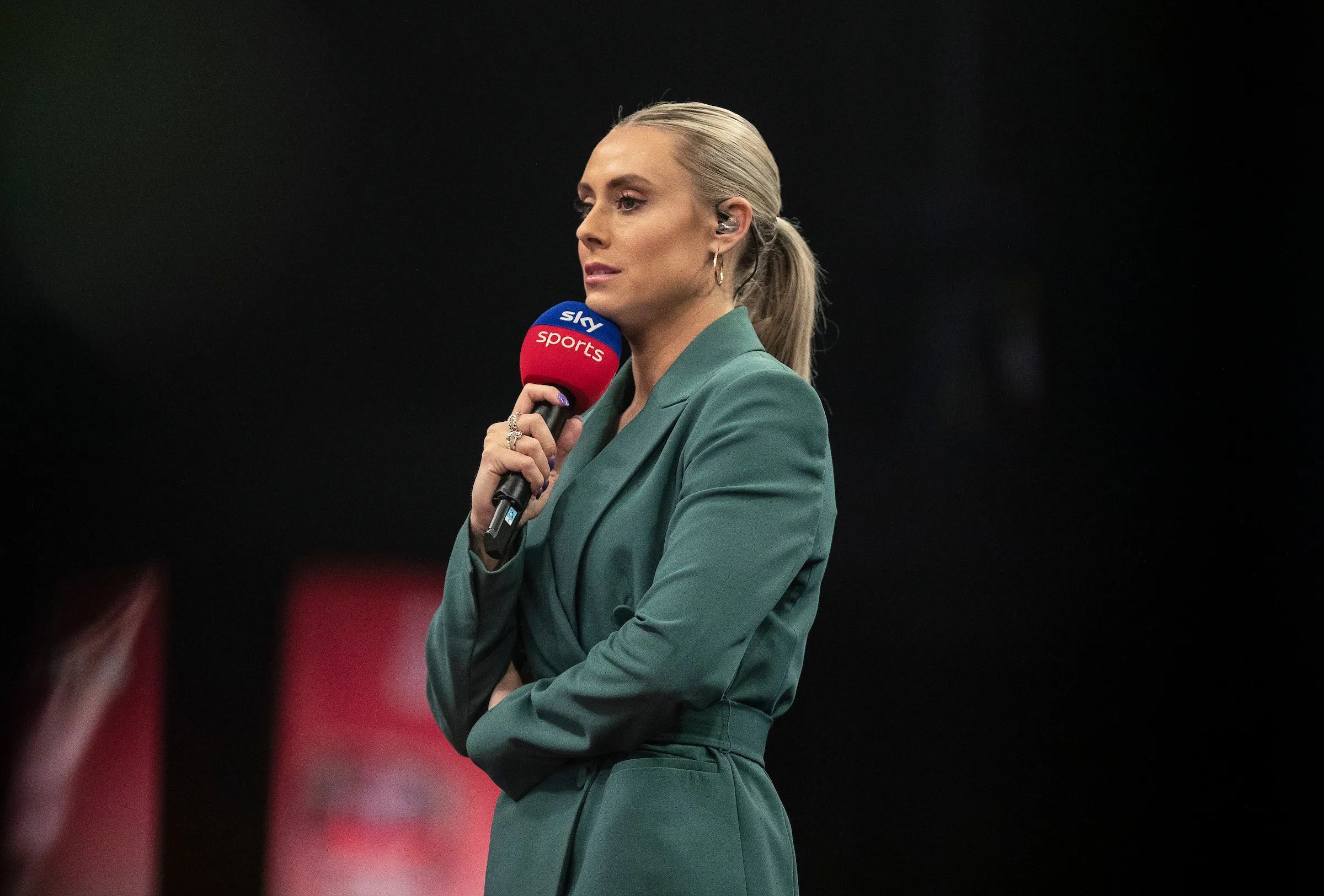 Emma Paton erinnert sich, wie ihr eine WWE-Legende zum Durchbruch verhalf: "Er stellte sich vor und sagte: 'Ich habe vielleicht eine Exklusivmeldung für Sie'"