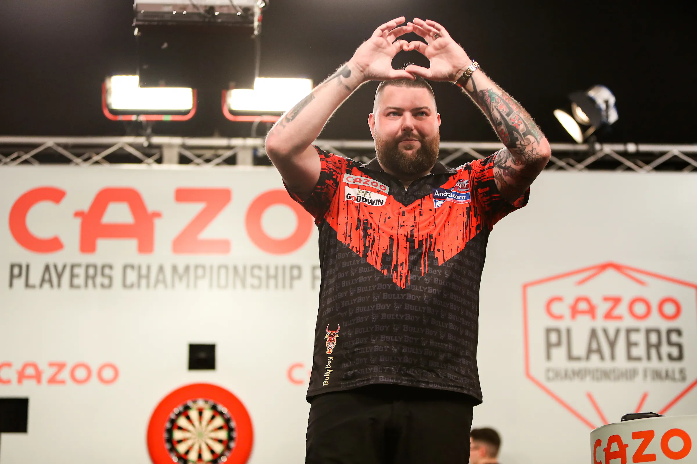 Smith ist auf den Geschmack gekommen und holt sich auch den Titel bei den Bahrain Darts Masters