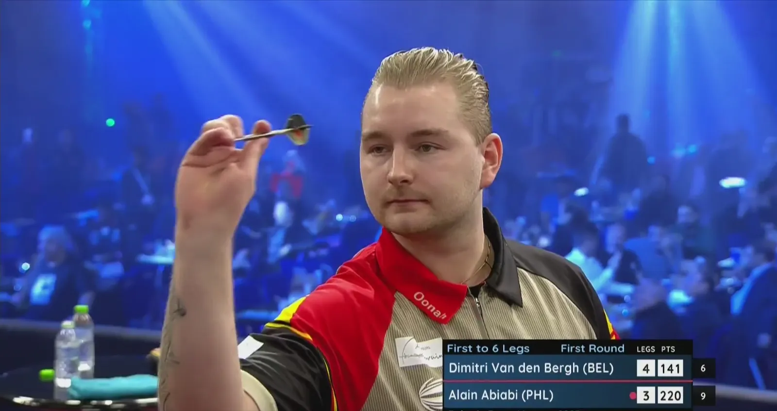 Van den Bergh verpasst Doppel für 9-Darter im ersten TV-Match der neuen PDC-Saison