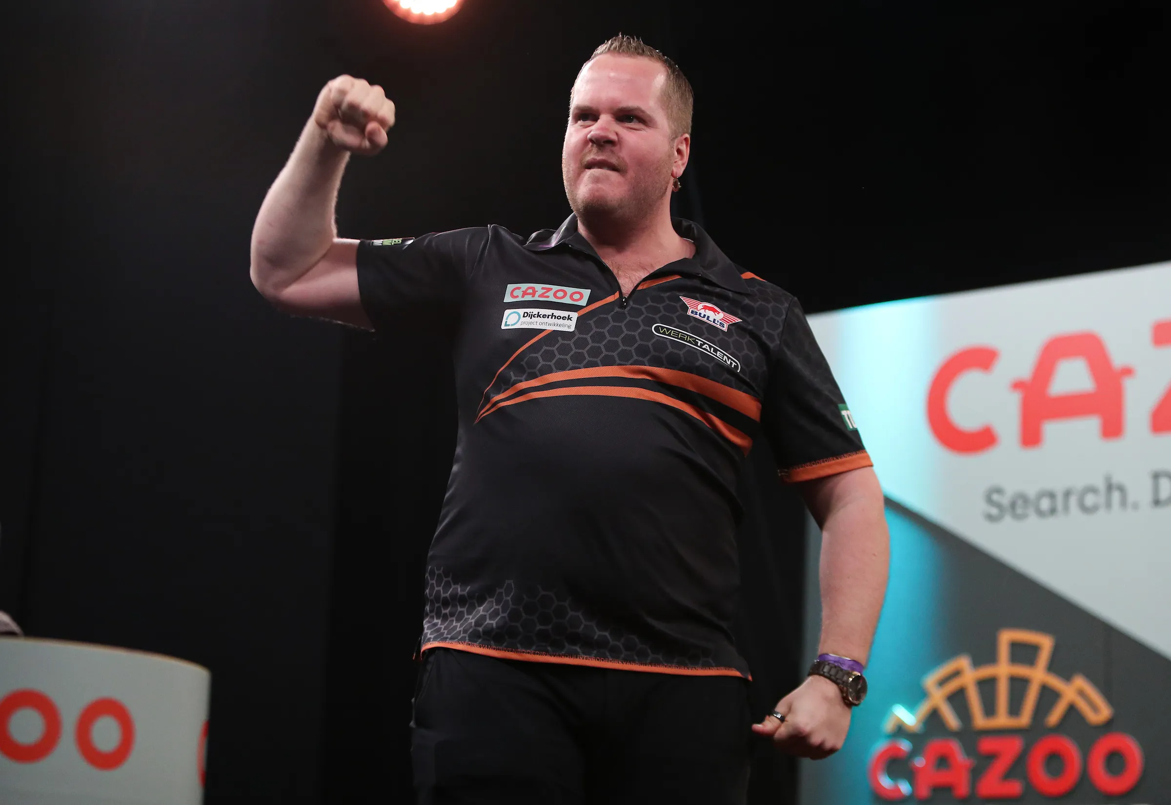 Van Duijvenbode ist nun neben van der Voort der dritterfolgreichste Niederländer in der PDC