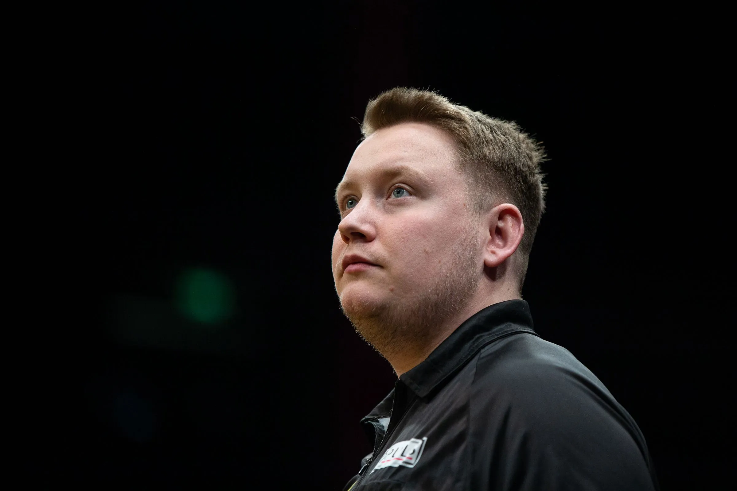 Schindler verbaut sich nach drei verpassten Matchdarts den Einzug in das Finale der Players Championship 5, Ross Smith und Anderson im Finale