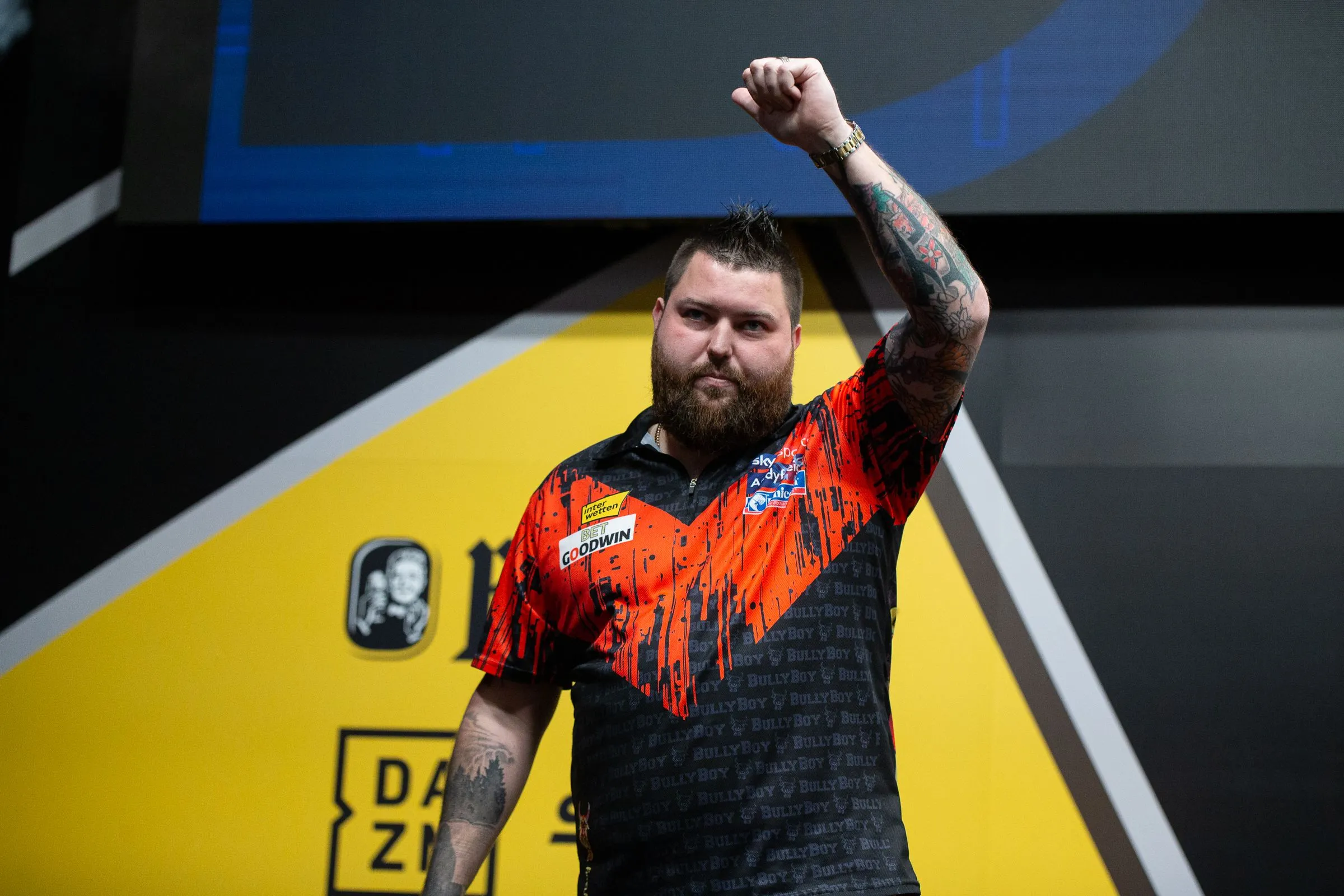 Smith zu stark für Eidams, Price gewinnt nach spektakulärem Spiel mit 109er Average