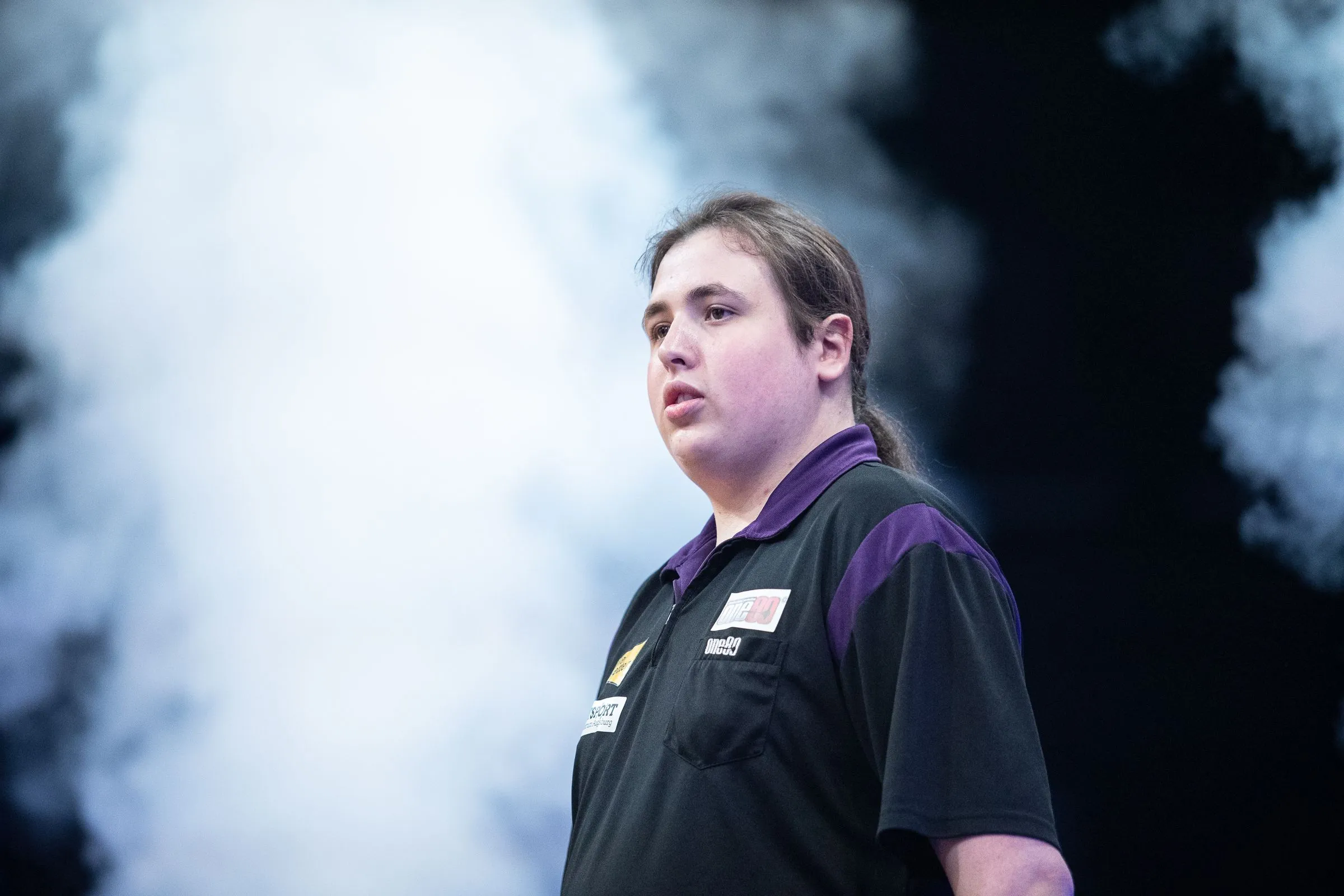 Liam Maendl-Lawrance unterliegt Martyn Turner; Wesley Plaisier steht nach gutem Debüt im Lakeside-Achtelfinale