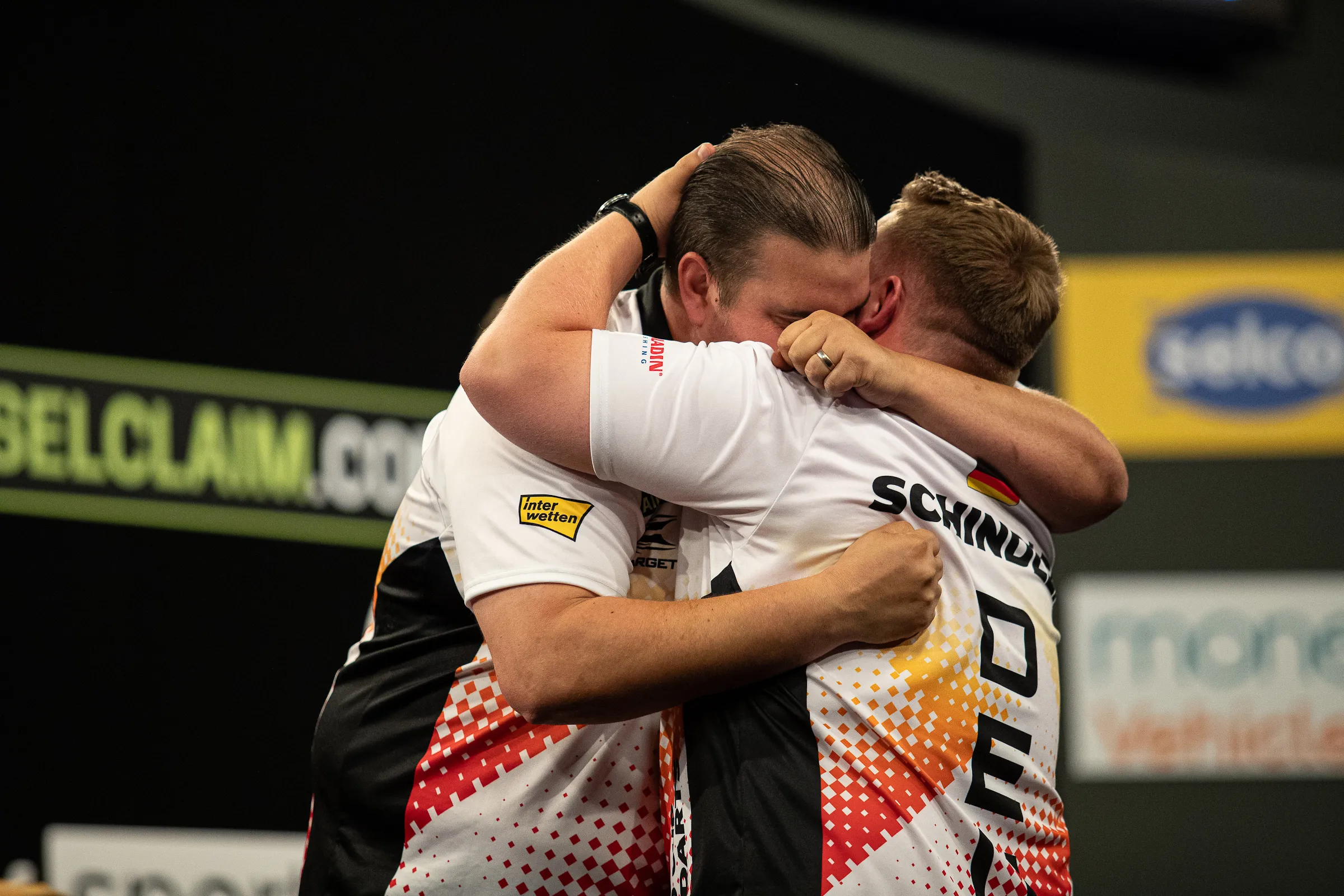 VIDEO: Highlights der fünf besten Spiele des World Cup of Darts 2023 mit Deutschland gegen England