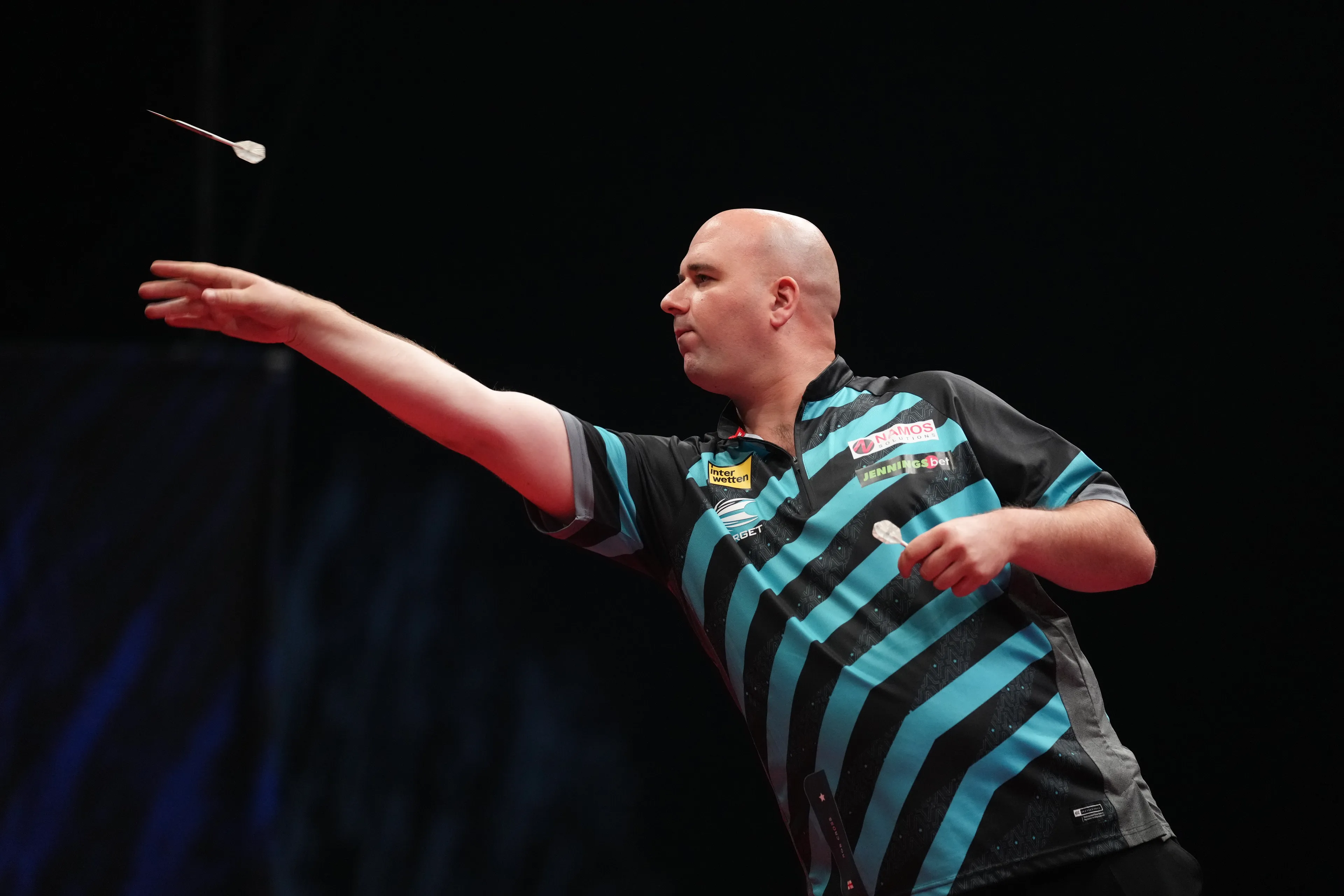 Rob Cross besiegt Dimitri Van den Bergh bei der European Championship