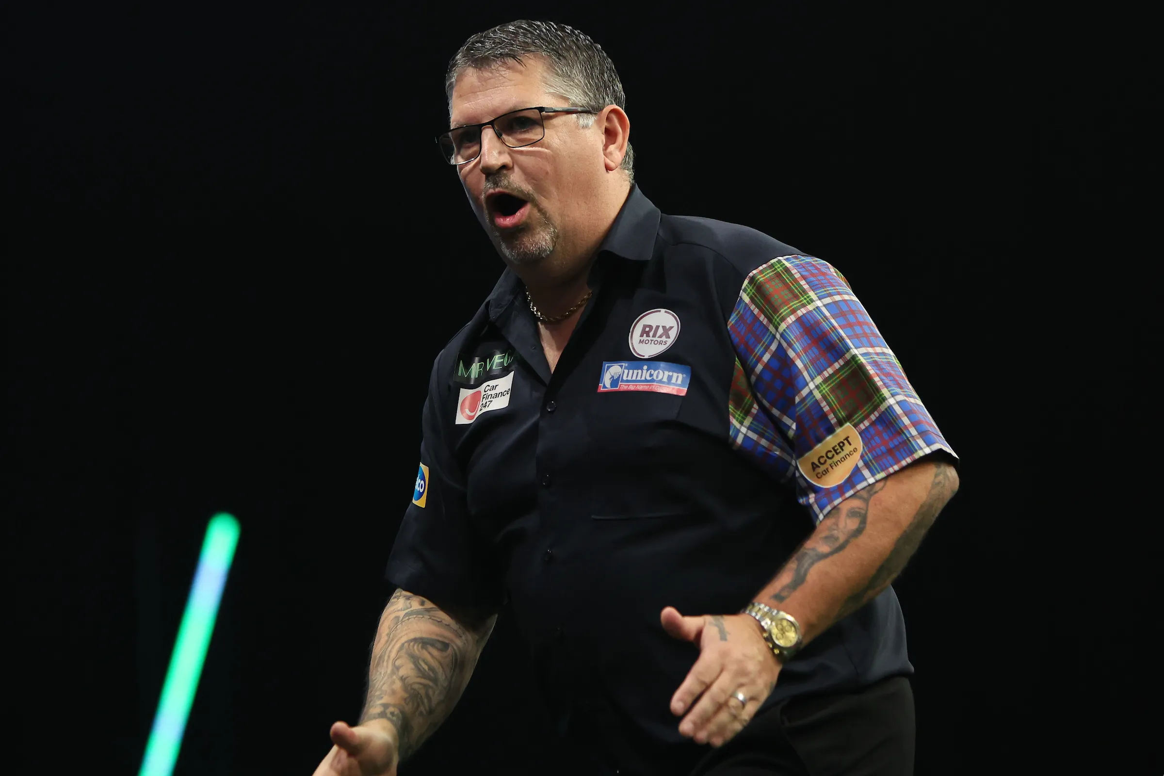 Gary Anderson macht in drei Sätzen kurzen Prozess mit Simon Whitlock
