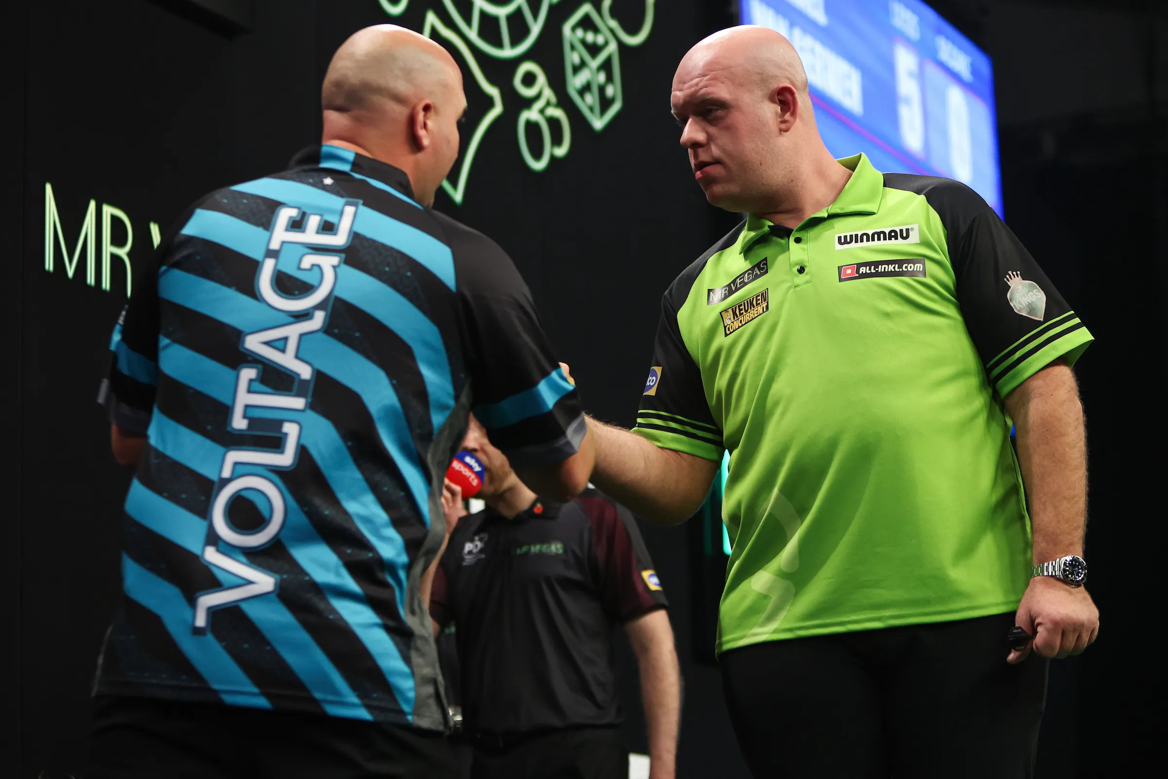 "Vor sieben Jahren hat Michael die meisten Events gewonnen, jetzt nicht mehr" - Rob Cross ist nicht überrascht, dass van Gerwen beim Grand Slam of Darts ausgeschieden ist