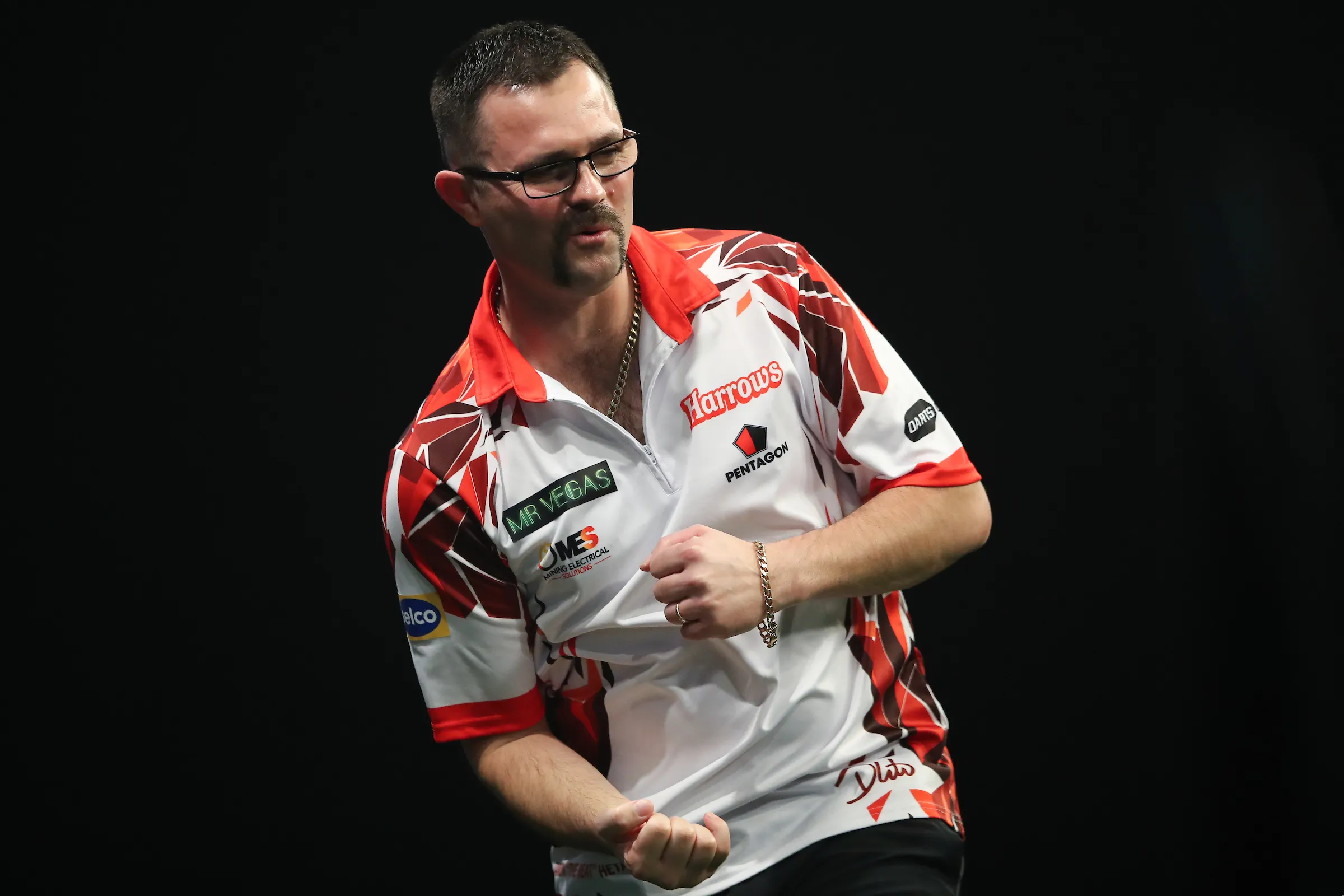 Damon Heta erreicht dritte Runde bei der Darts Weltmeisterschaft