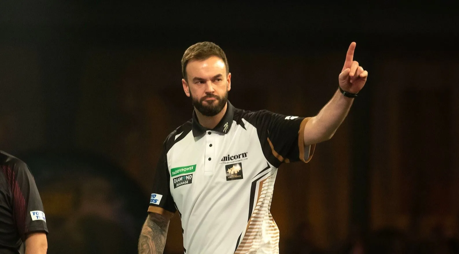 Ross Smith holt ersten Sieg beim World Matchplay