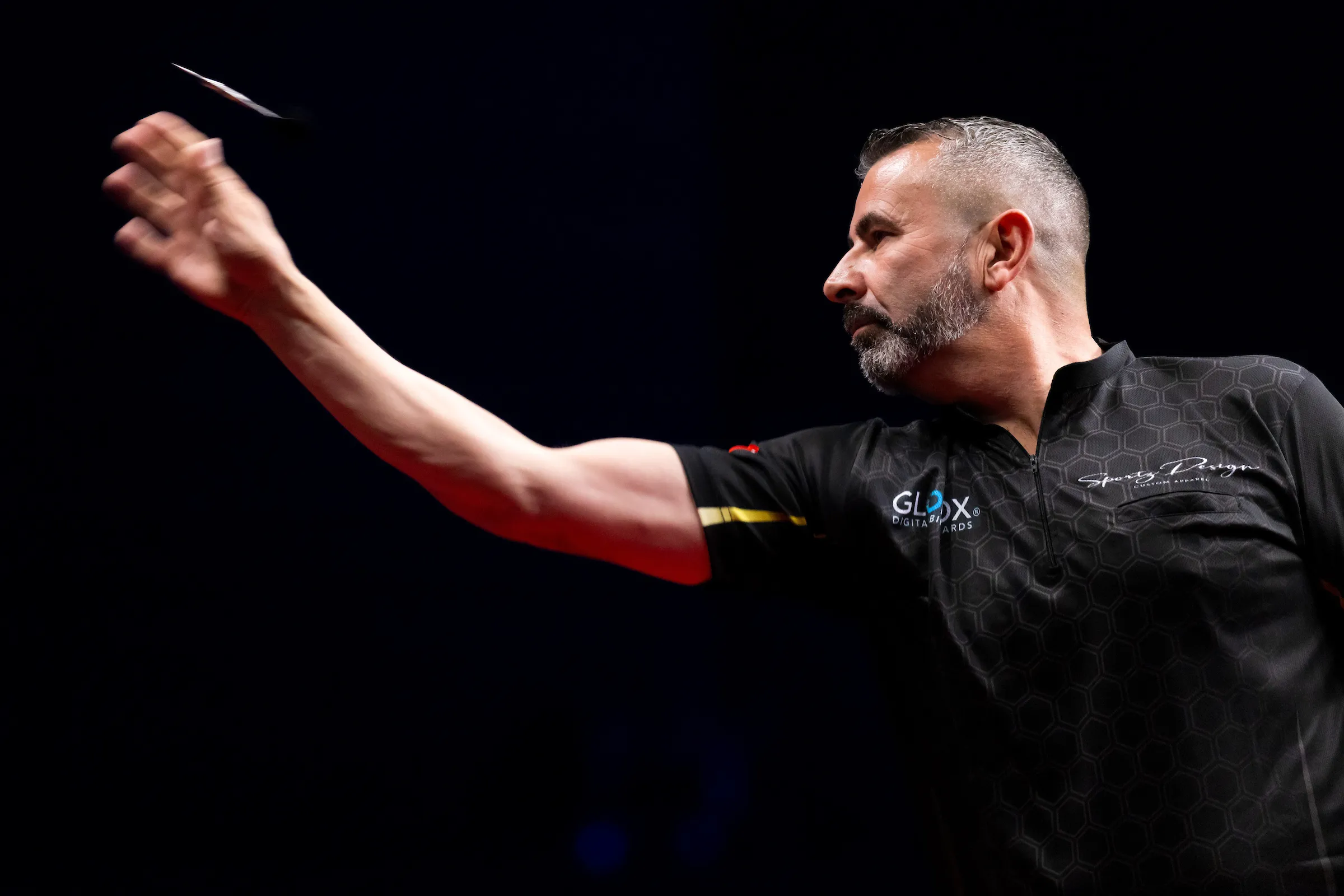 Darren Penhalls Finishing-Können verhilft ihm zum Sieg über Jules Van Dongen bei der Darts WM