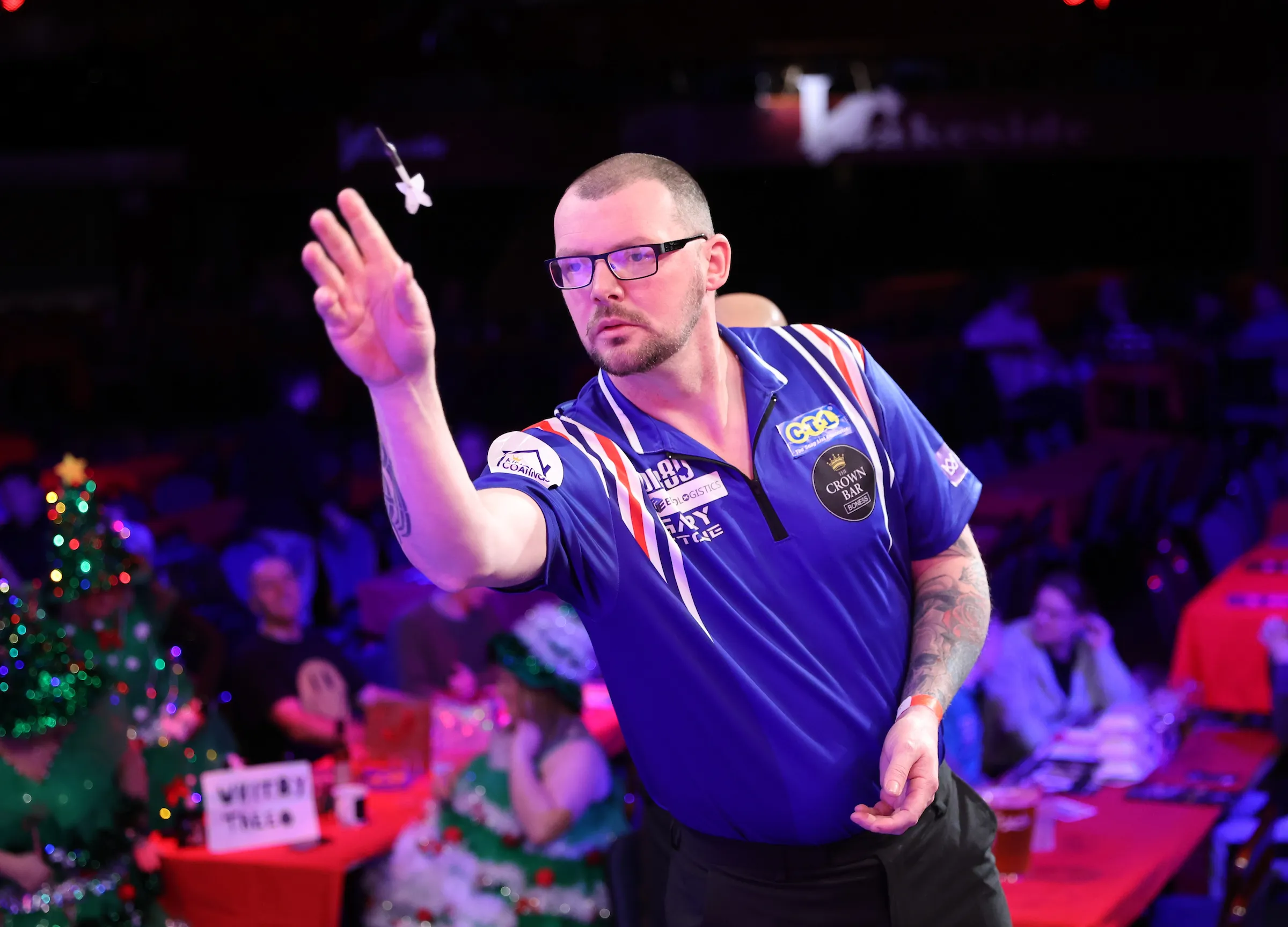 Gary Stone und Jim Widmayer mühelos im Achtelfinale der WDF Weltmeisterschaft