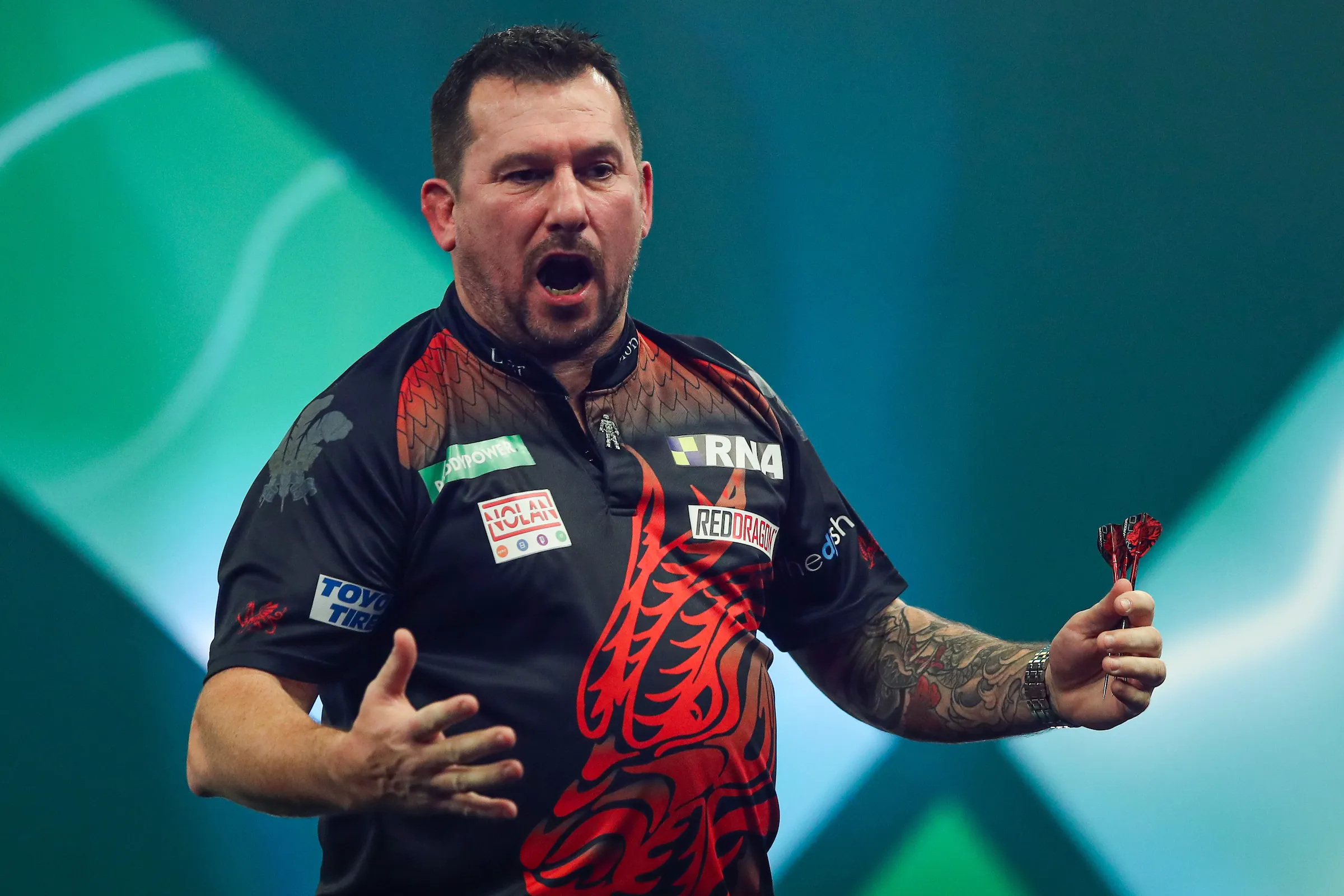 Jonny Clayton zum dritten Mal in Folge im Achtelfinale der World Darts Championship