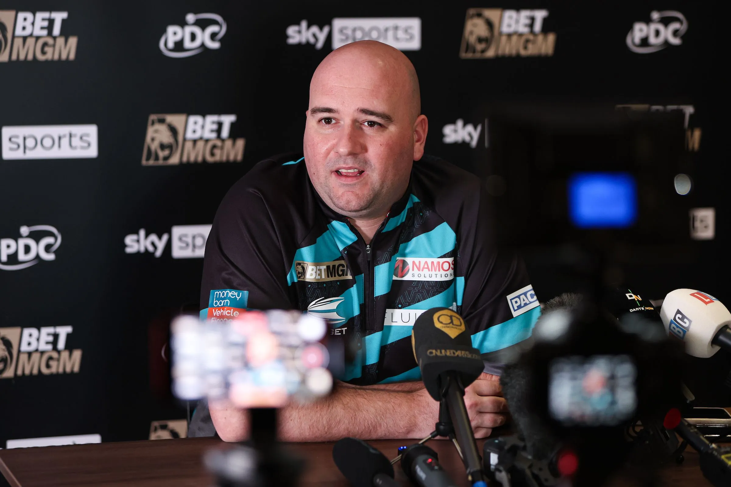 "Auf Luke Littler eifersüchtig zu sein, ist völlig unnötig" - Rob Cross sieht in der Popularität des neuen Superstars nur Vorteile