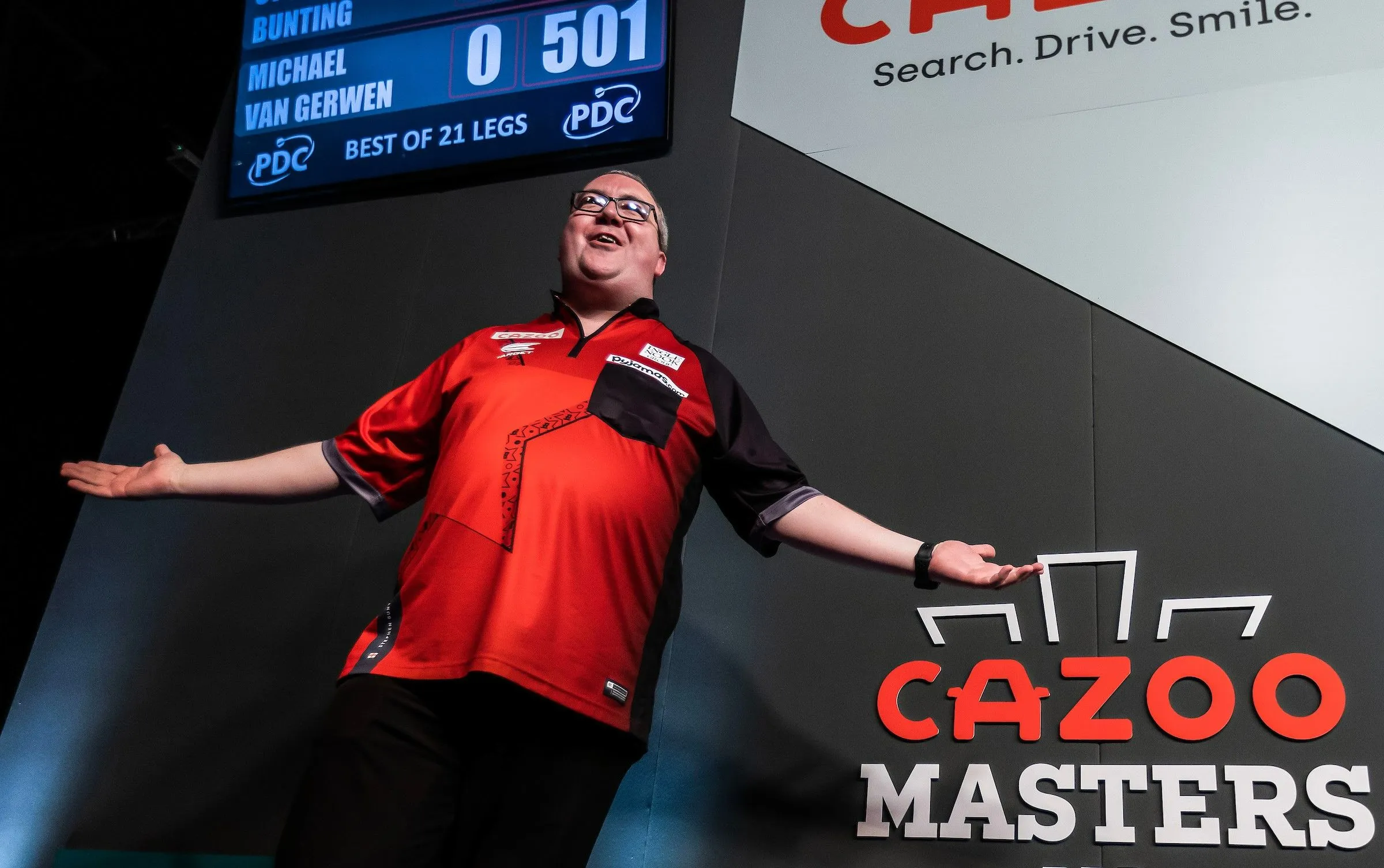 Stephen Bunting reiht sich mit seinem überraschenden Masters-Erfolg in die Liste der PDC-Majorsieger ein