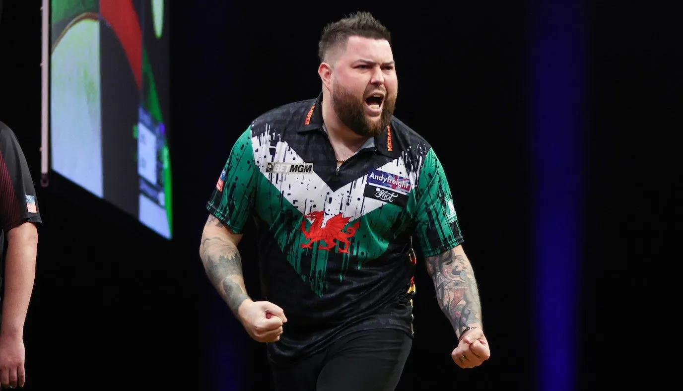 Tabellenstand der Premier League Darts 2024: Michael Smith nach fehlerfreiem Start in Cardiff erster Tabellenführer
