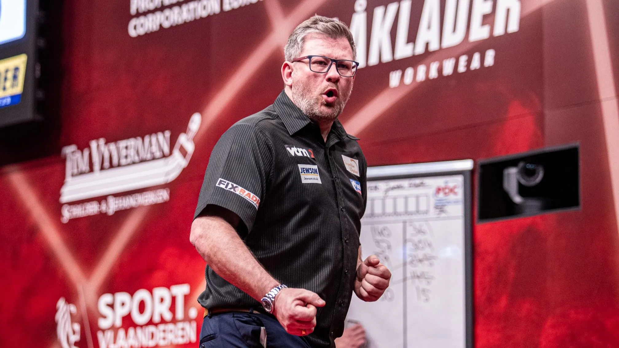 "Ich hätte nie gedacht, dass mein Kommentar zu einem Meme wird" - James Wade über die Popularität in den sozialen Medien