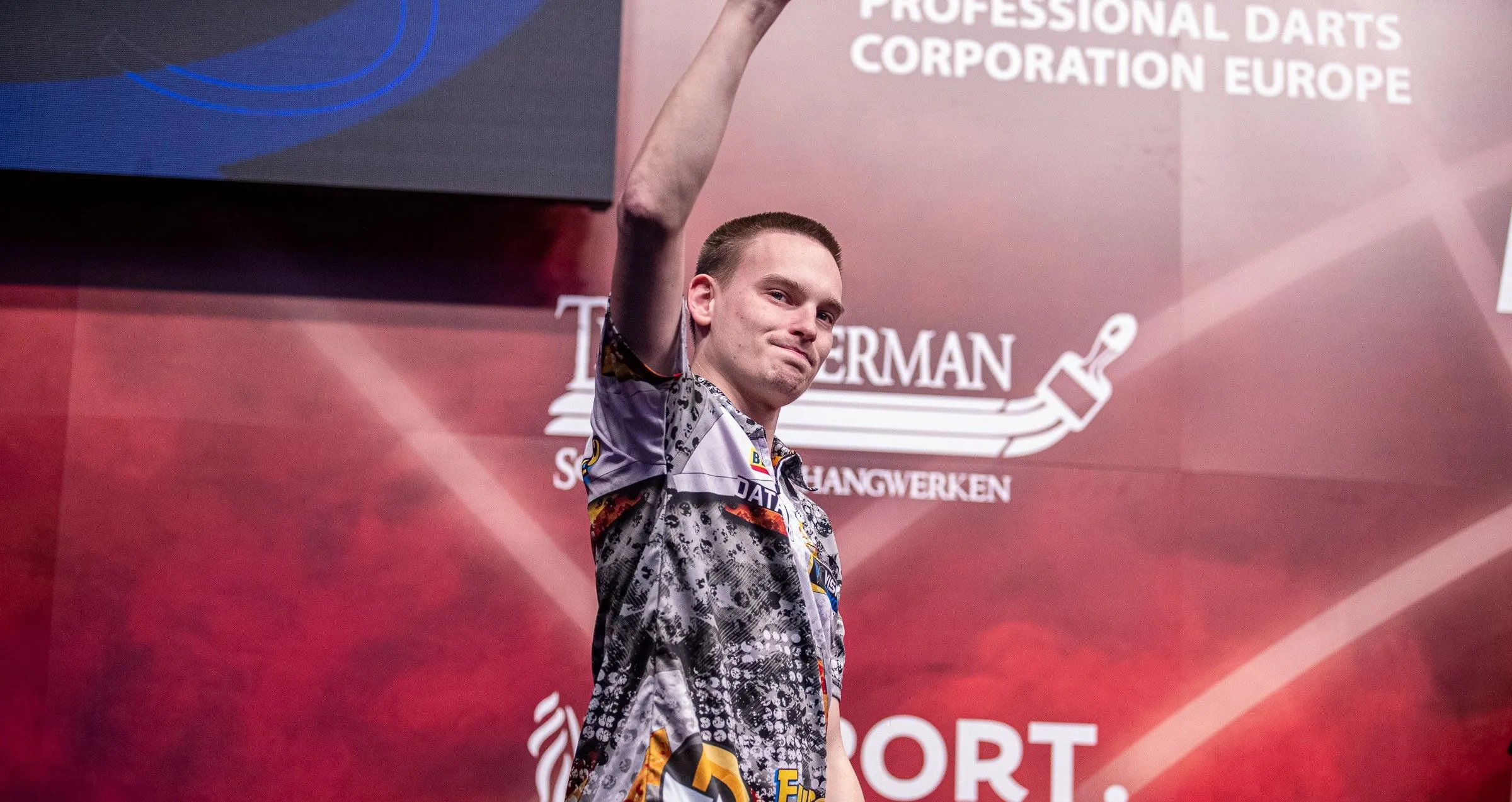 Ricardo Pietreczko und Martin Schindler spielen sich in den Finaltag der International Darts Open 2024