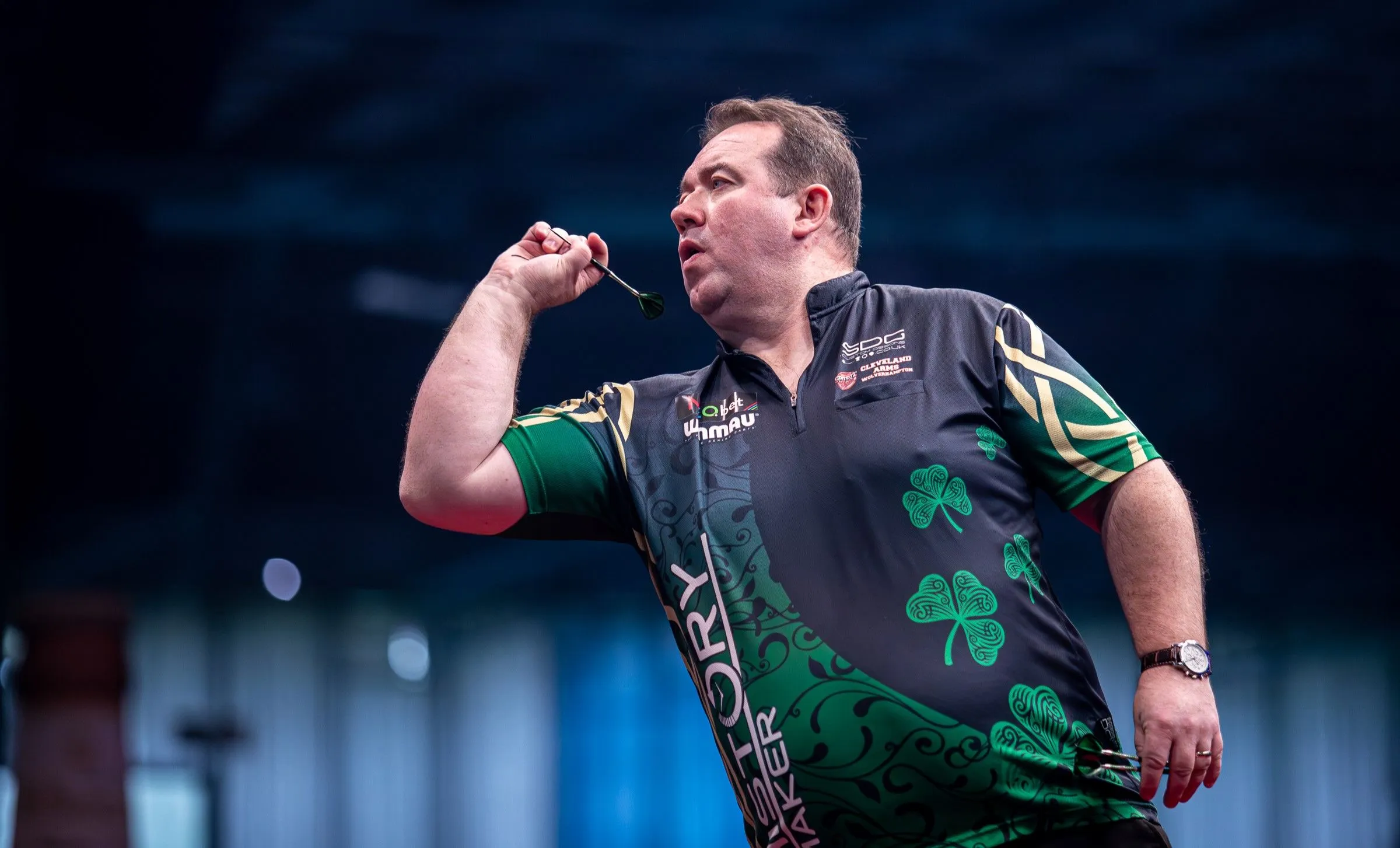 Dolan erarbeitet sich Sieg über Schnier; Richard Veenstra entkommt Ricky Evans und erreicht nach knappem Sieg die zweite Runde der Austrian Darts Open 2024