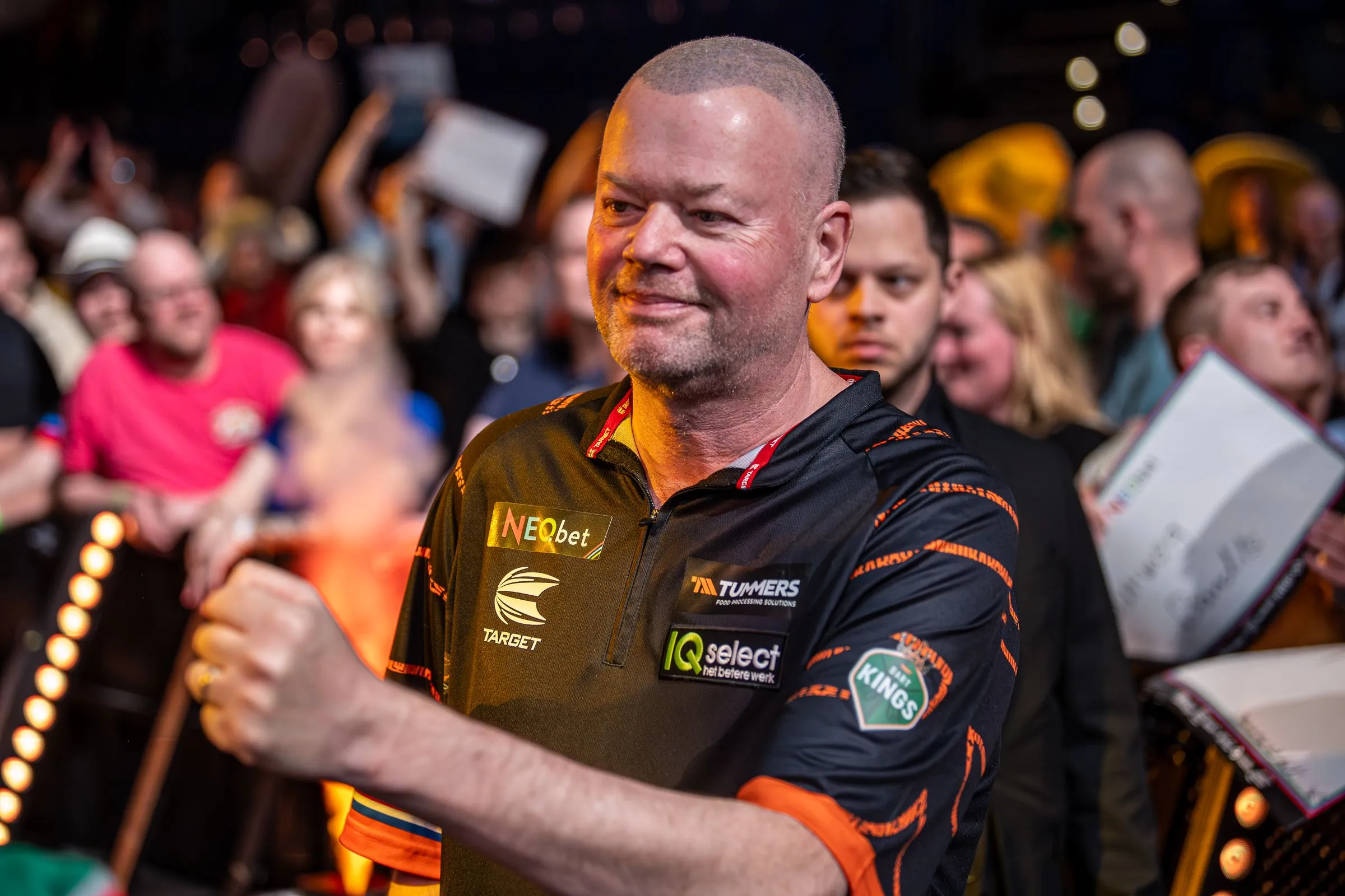 "Ich muss wieder daran arbeiten, aber ich bin manchmal zu nachlässig dabei" - Raymond van Barneveld über Atemtechniken und Meditation