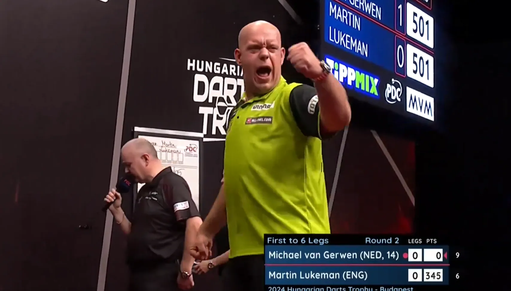 VIDEO: Michael van Gerwen eröffnet das Spiel bei der Hungarian Darts Trophy mit einem Neun Darter