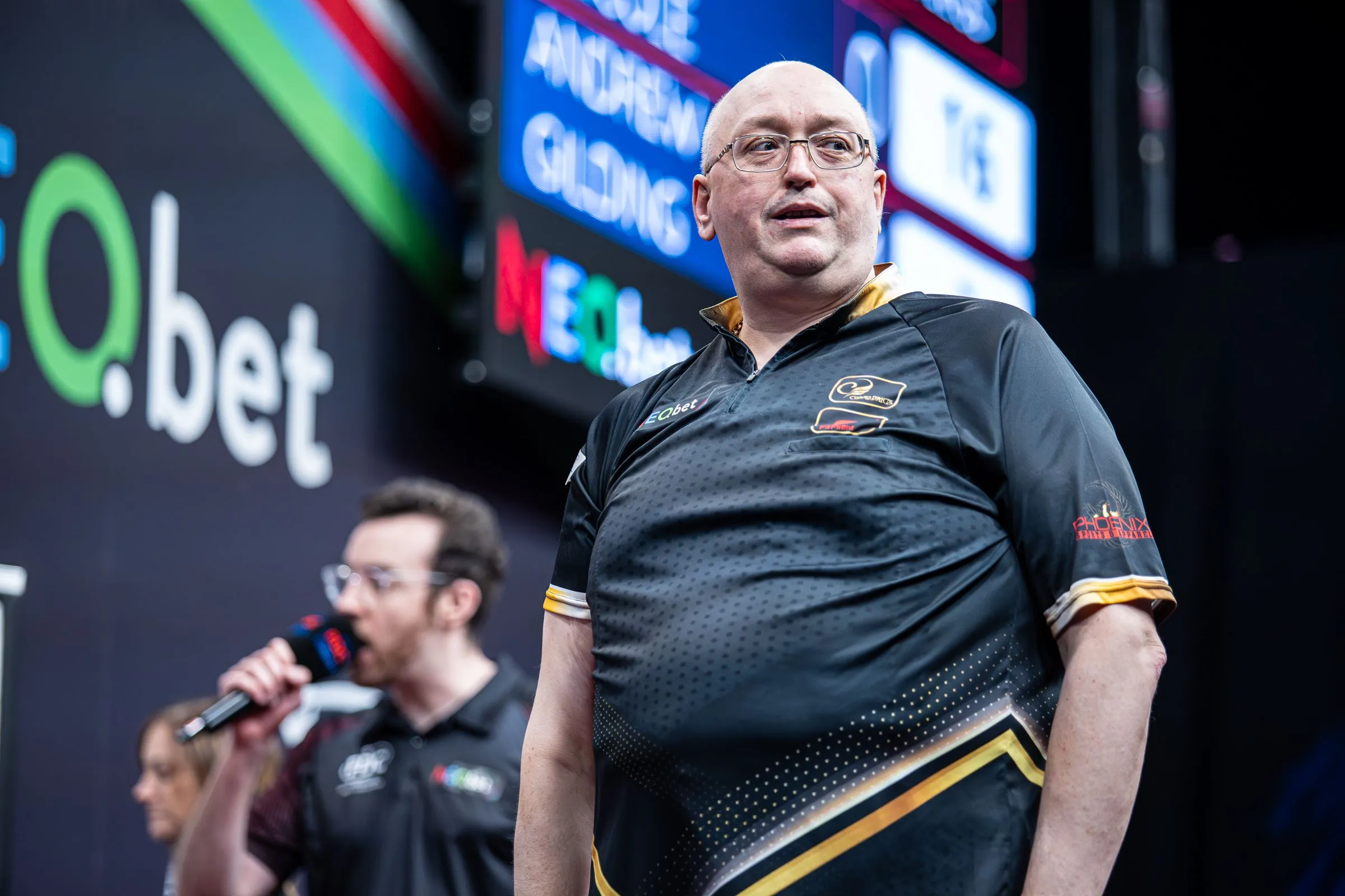 Andrew Gilding wirft Van den Bergh aus dem Heimturnier, Peter Wright und Joe Cullen vervollständigen das Feld der 2. Runde bei der Flanders Darts Trophy