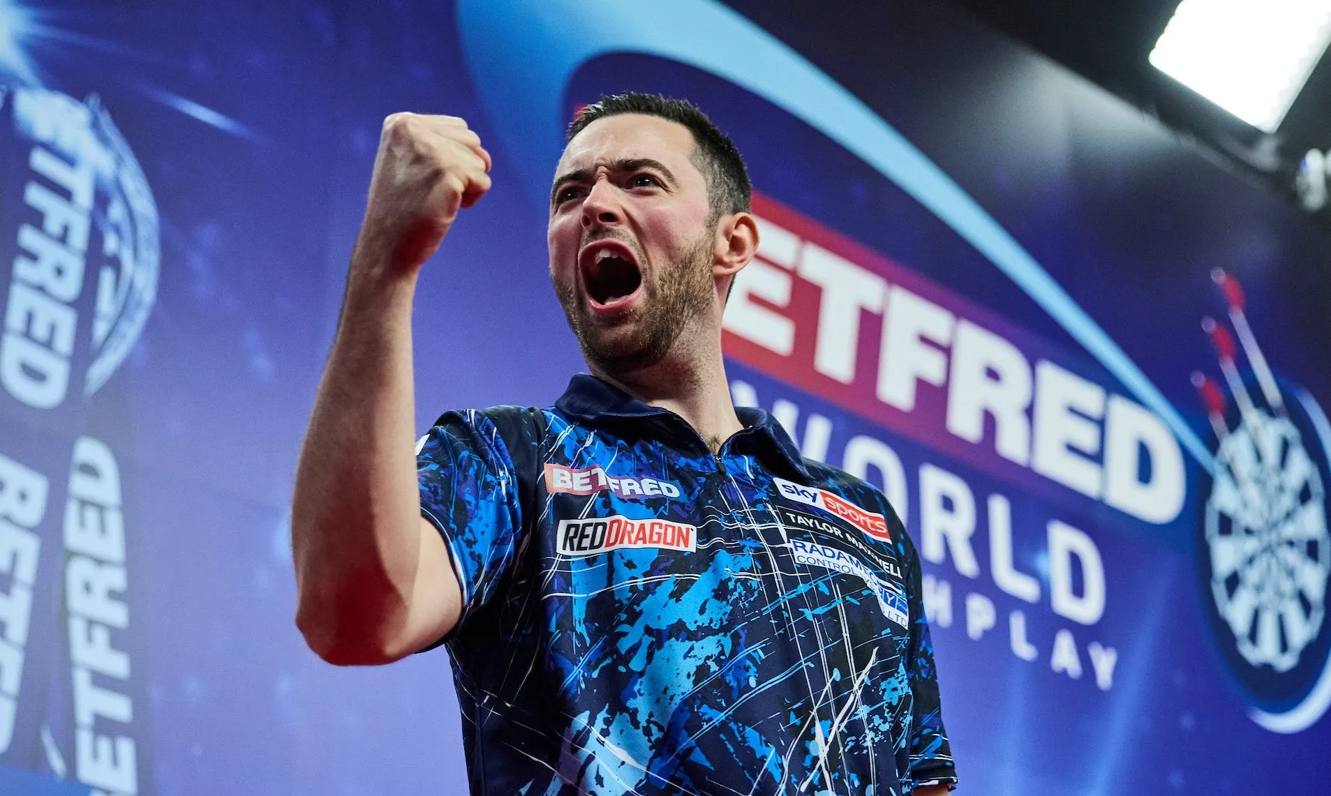 Luke Humphries besiegt Stephen Bunting in dessen drittem Finale der Players Championship dieser Woche