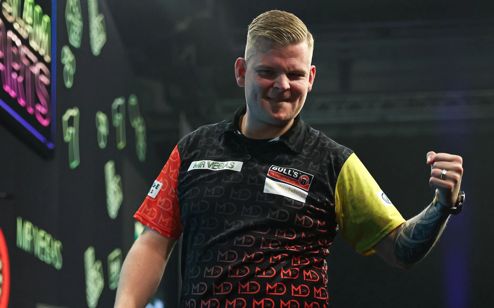 "Redet mit mir noch nicht über einen weiteren Major-Titel" - Mike De Decker bleibt nach der Qualifikation für die K.o.-Phase des Grand Slam of Darts mit beiden Beinen auf dem Boden