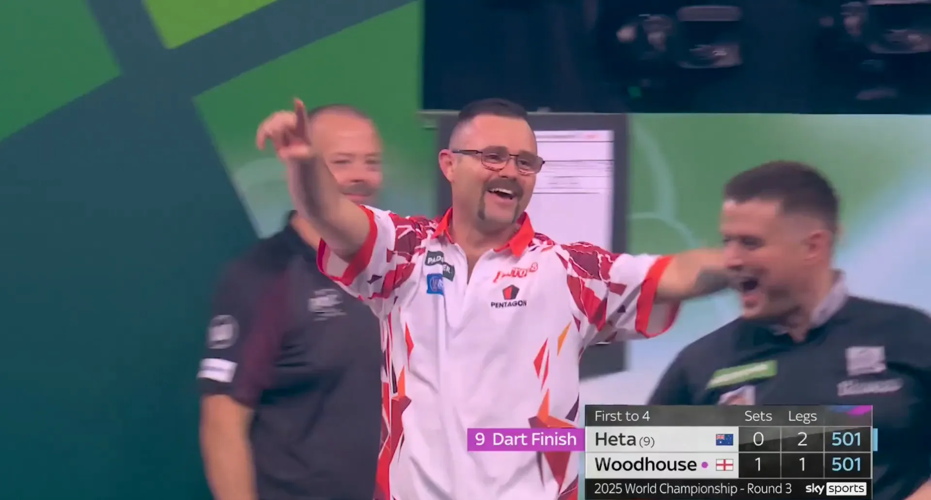 (Video) Damon Heta wirft zweiten 9-Darter der Darts Weltmeisterschaft