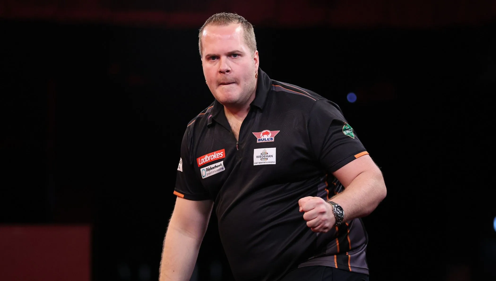 Spielplan Darts WM 2025: Joe Cullen, Ritchie Edhouse, Ryan Searle und Madars Razma in Aktion am Sonntagnachmittag