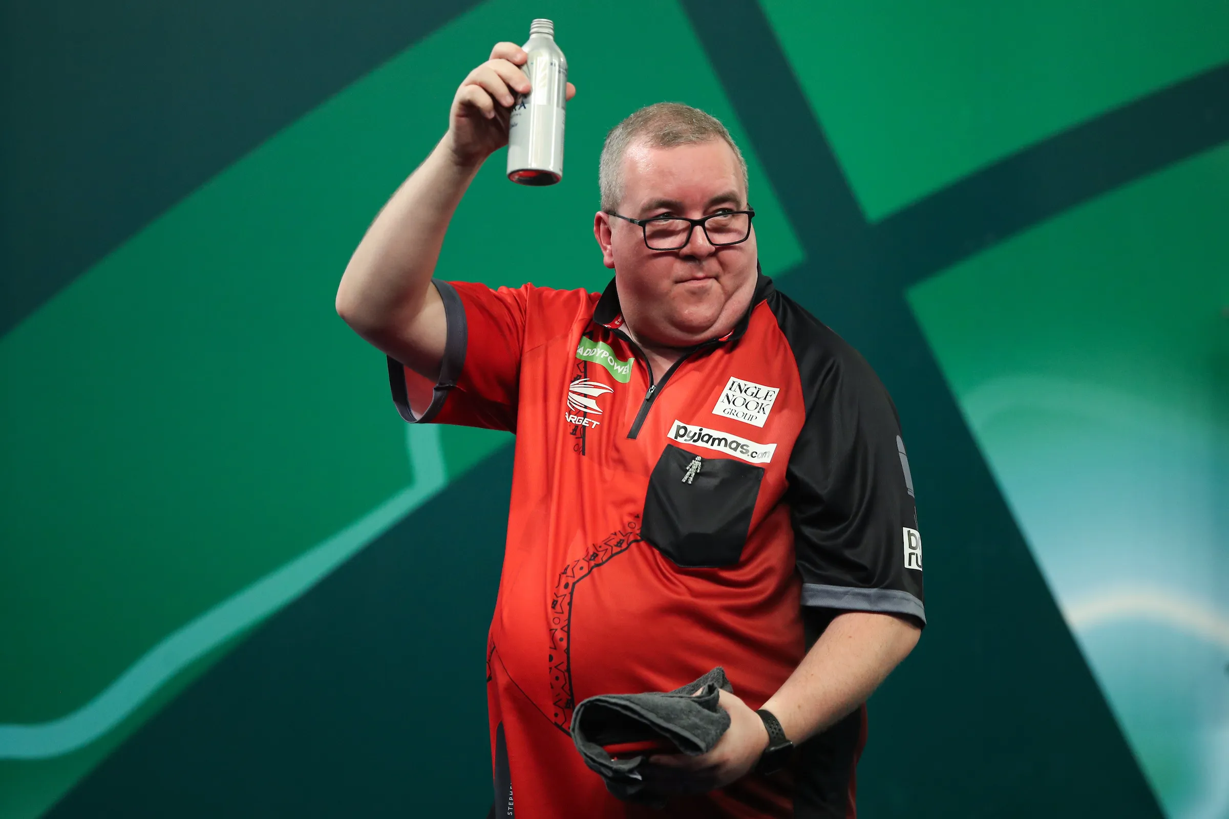 Kai Gotthardt verliert gegen Stephen Bunting - Esslinger verpasste 3 Darts auf die Chance zur 2-0 Führung, danach wird er überrollt