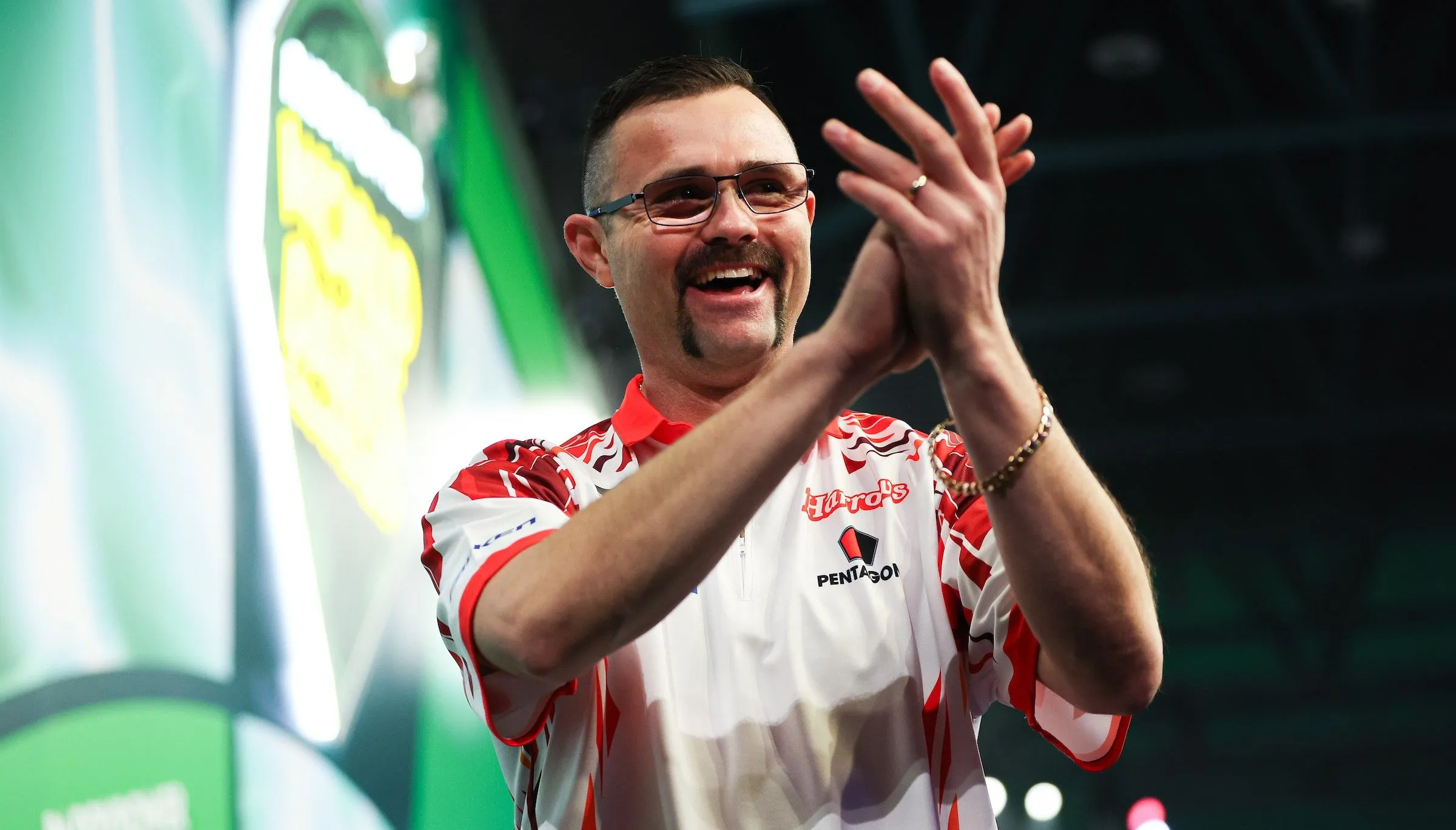 Damon Heta bestraft verschwenderischen Ross Smith, Josh Rock zieht bei Winmau World Masters ins Achtelfinale ein