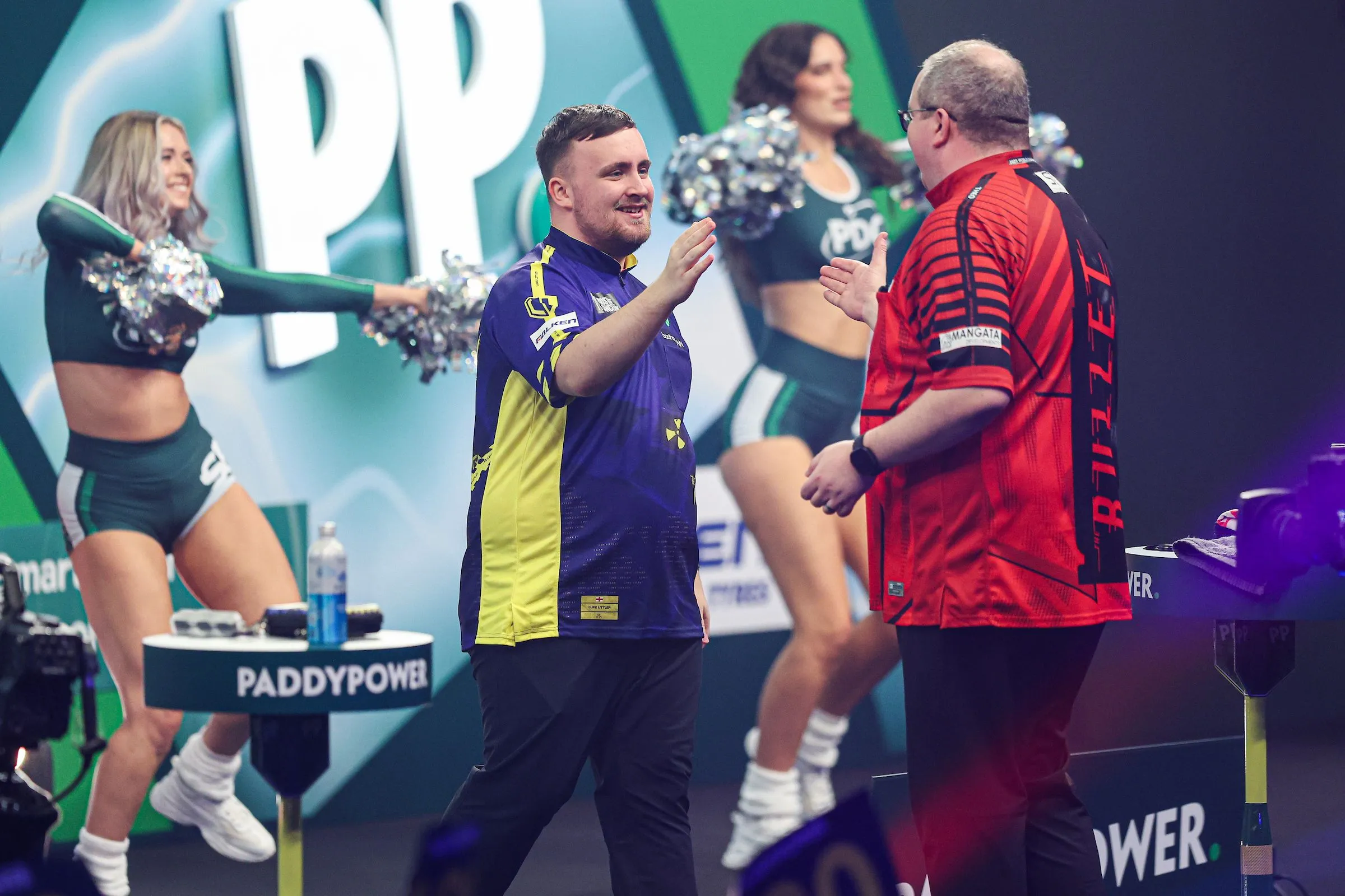 Order of Merit World Series of Darts 2025: Bunting weiterhin in Führung; Cross überholt Humphries und Littler
