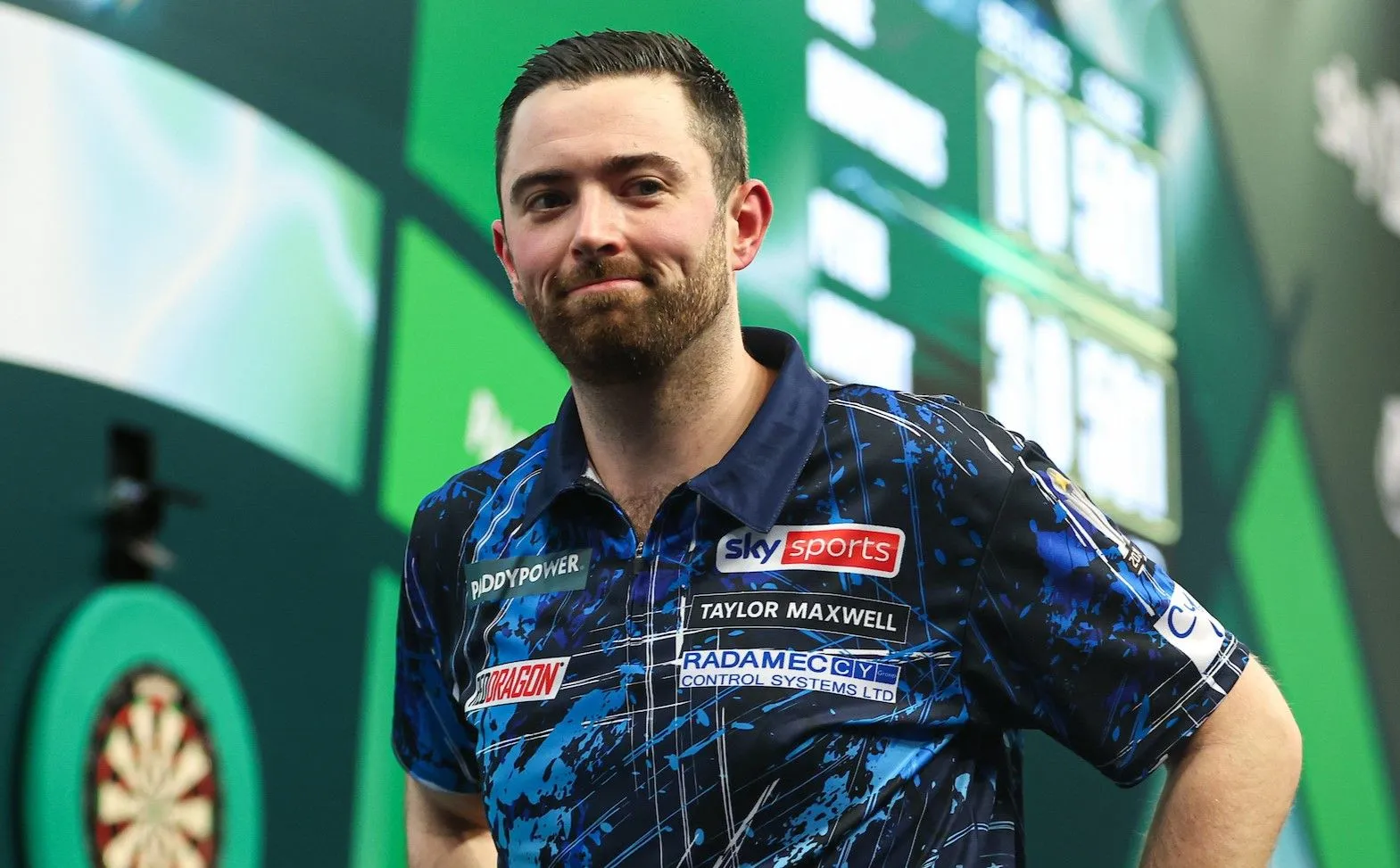 Mit 9-Darter zum Titel: Luke Humphries gewinnt Exhibition-Event in Deutschland