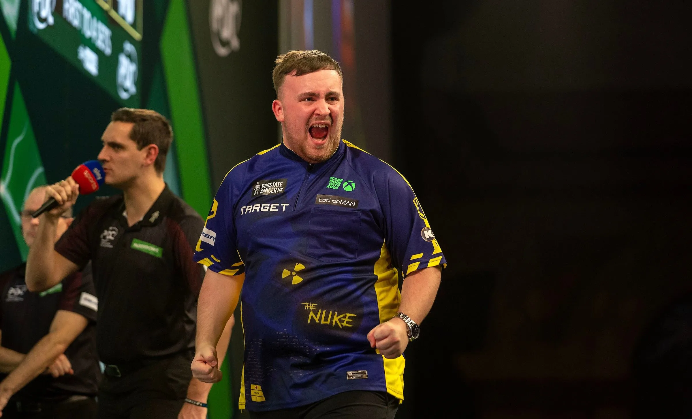 Die Halbfinals sind angerichtet: Luke Littler schlägt Nathan Aspinall bei der Darts WM
