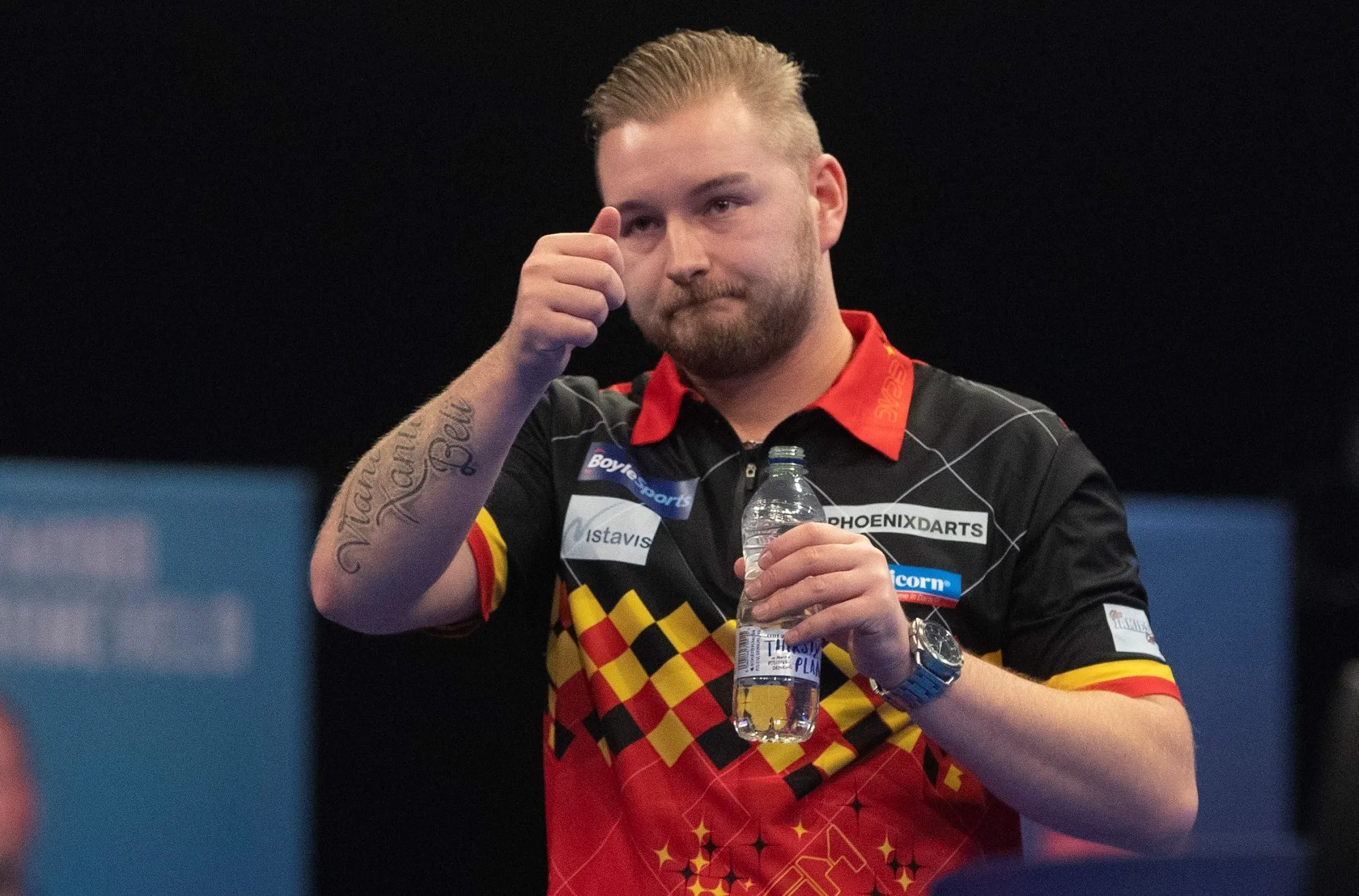 Oppermachtige Van den Bergh eerste kwartfinalist op Grand Slam