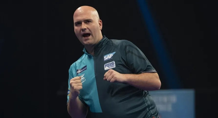 Cross rekent af met debutant Smith voor plek in tweede ronde in Blackpool