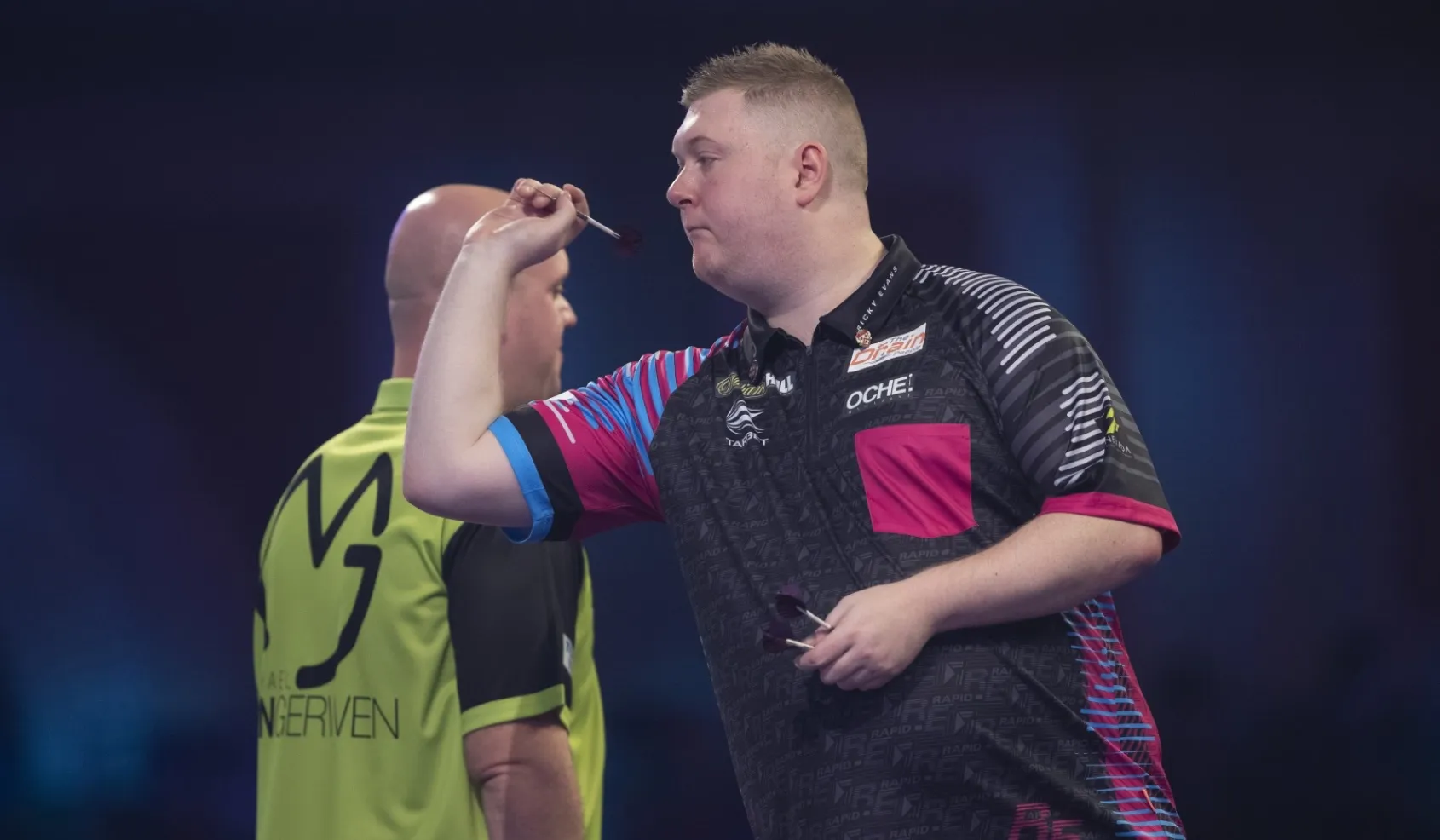 Evans volgende tegenstander Van Gerwen op WK Darts na winst tegen Mansell