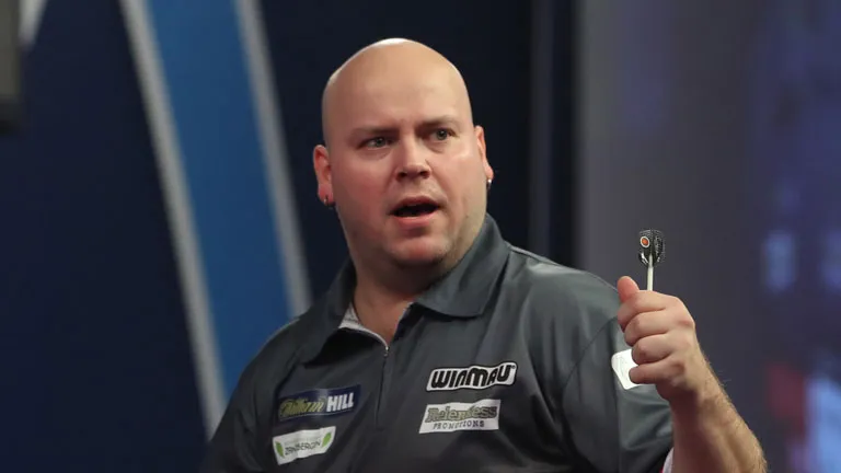 Voormalig wereldkampioen Christian Kist wil na overwinnen blessureleed terugkeren op PDC-circuit