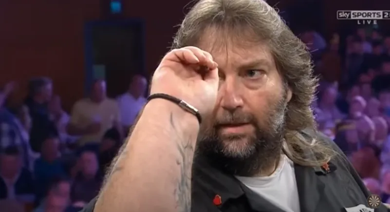 Dartslegende Andy Fordham (59) plotseling overleden