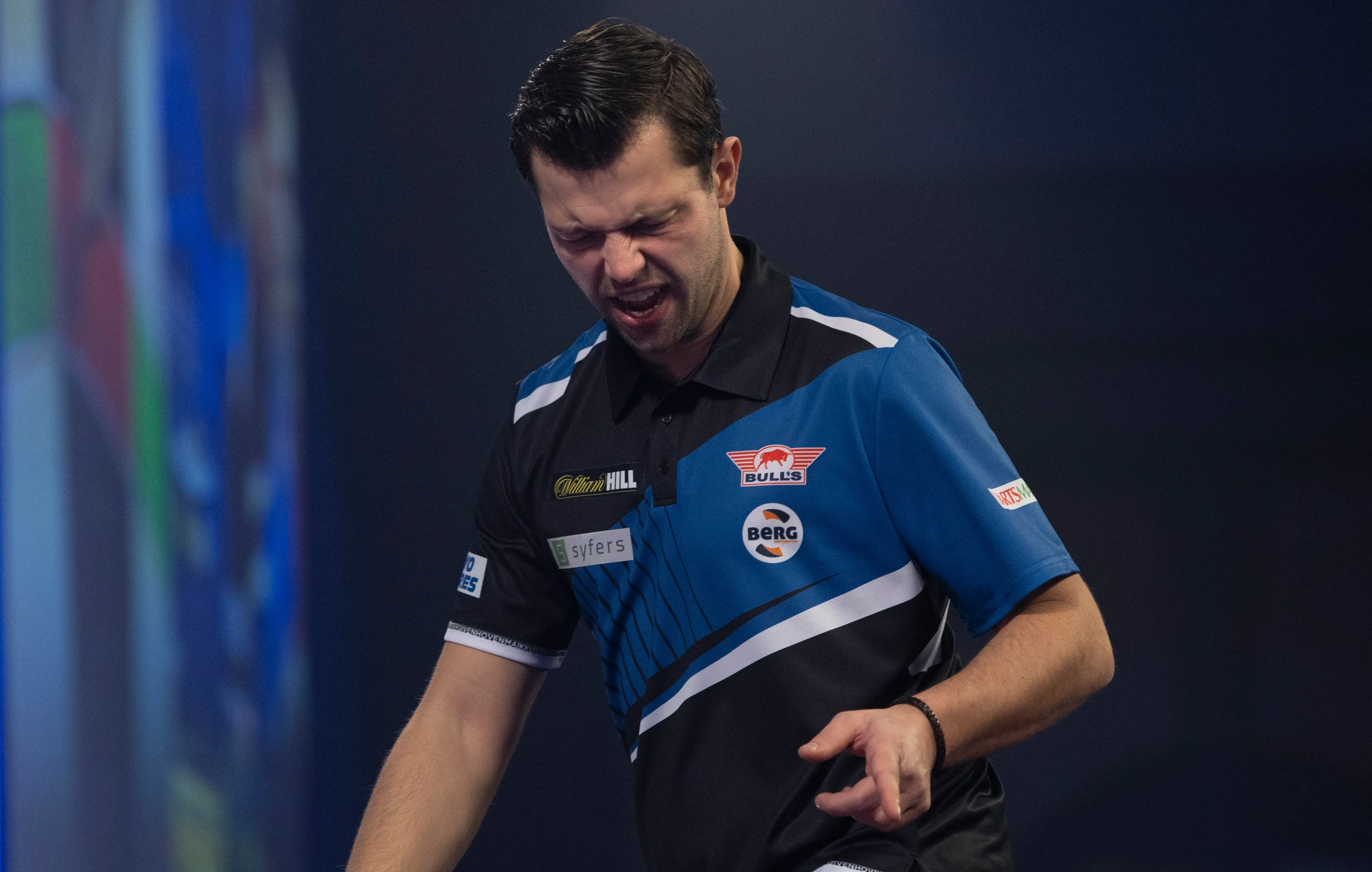 Kuivenhoven pakt zijn eerste WK-overwinning en treft Wade in tweede ronde