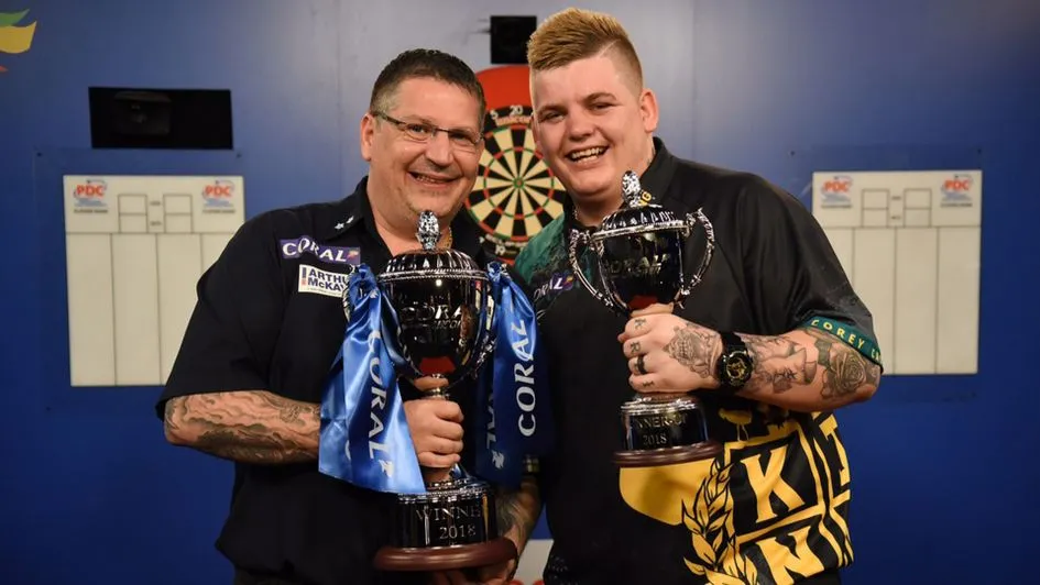 THROWBACK VIDEO: Anderson verslaat Cadby in vorige UK Open-finale zonder publiek