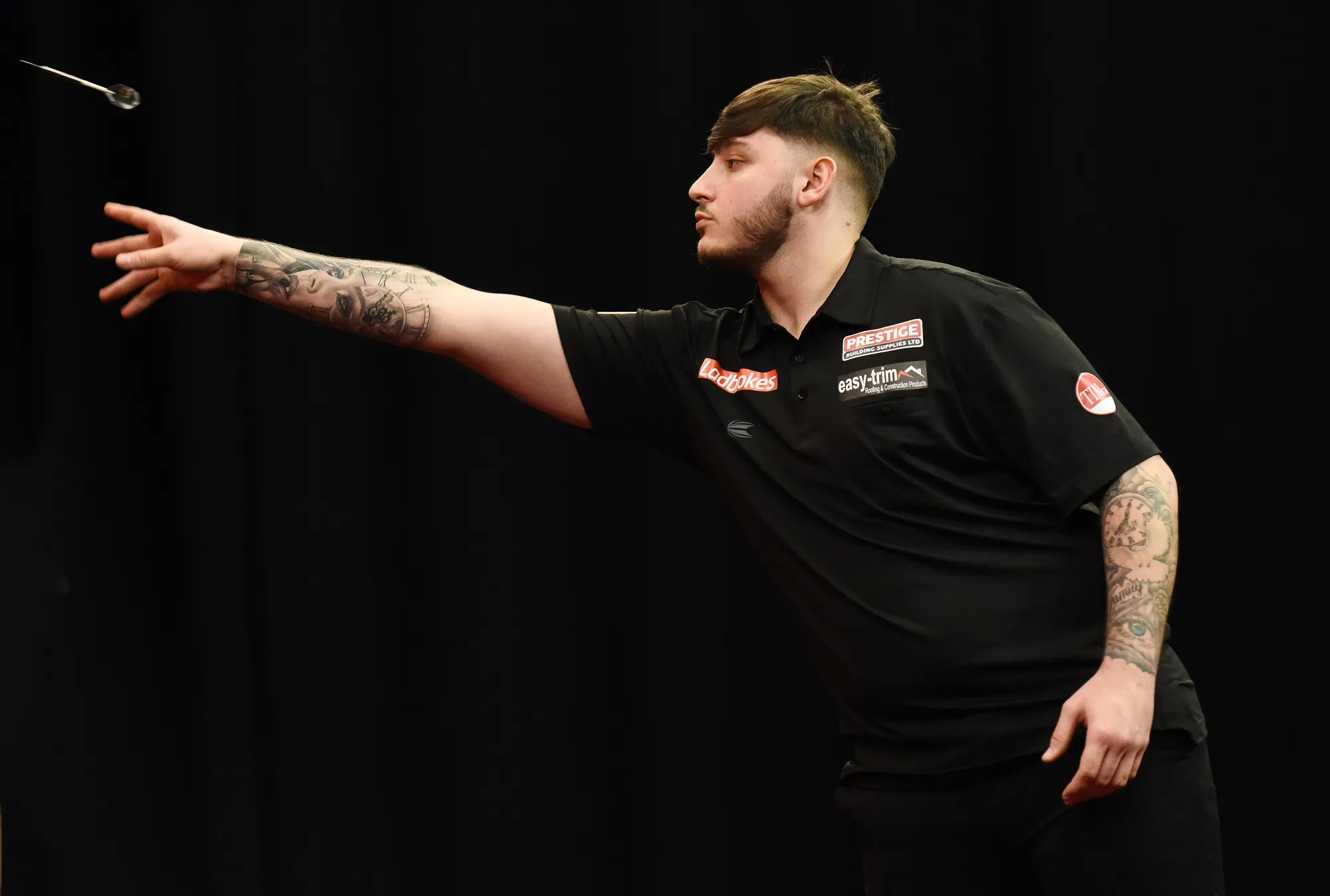Williams overtreft zichzelf in debuutjaar op PDC Tour: 'Wist niet wat ik van mezelf kon verwachten'