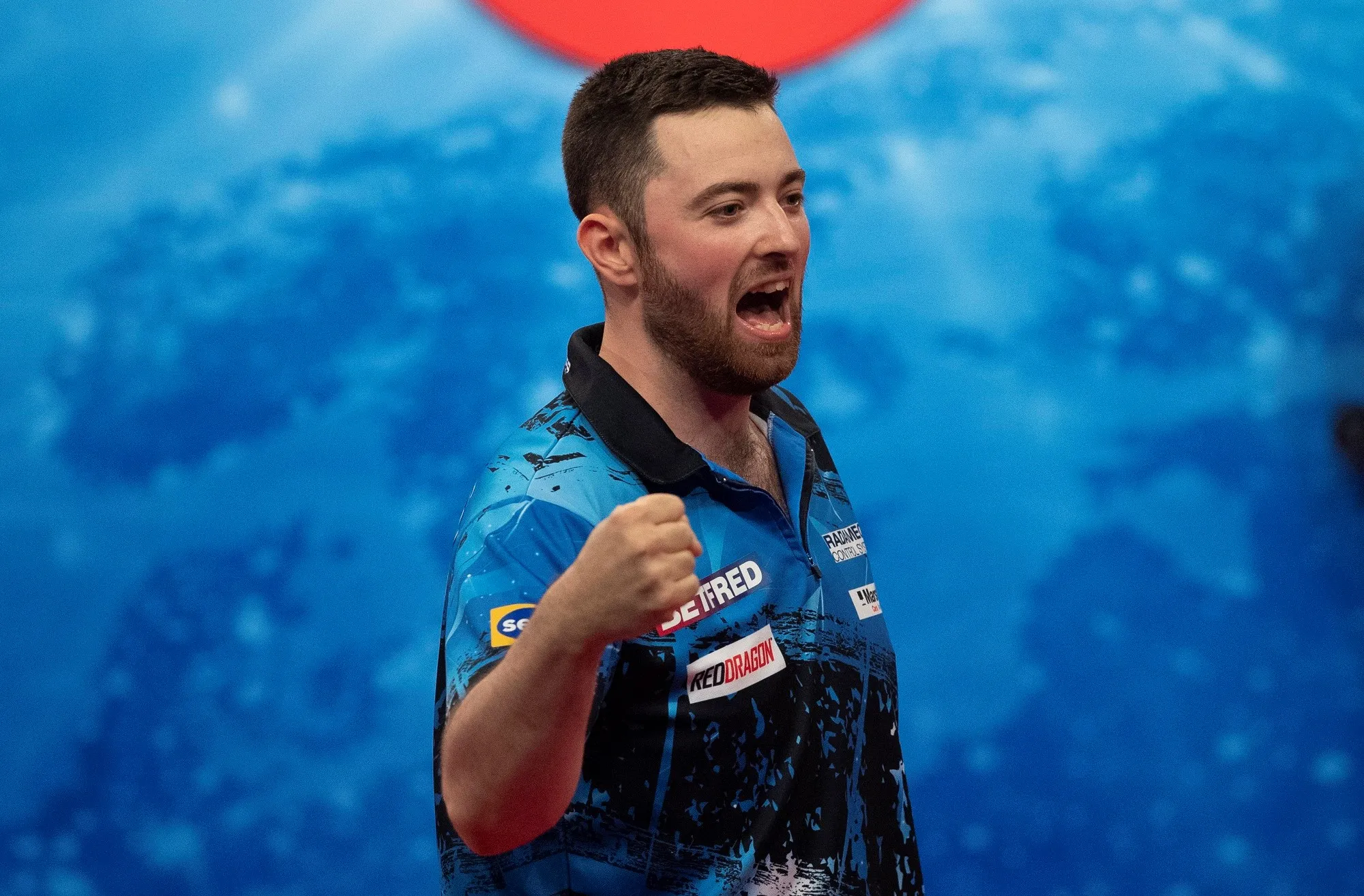 Humphries op indrukwekkende wijze langs De Sousa