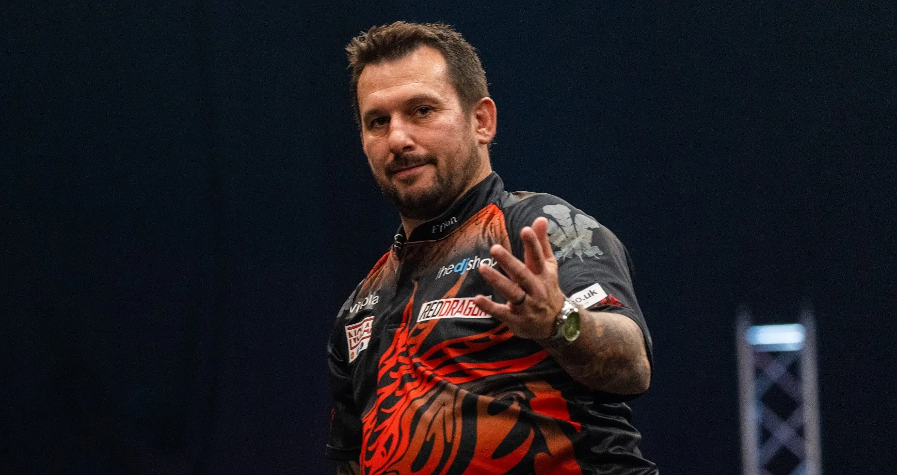 Clayton houdt Noppert uit finale op World Grand Prix