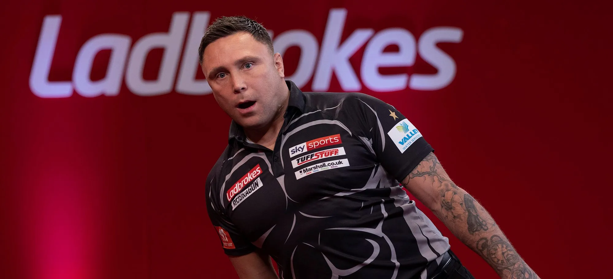 Price won afgelopen weekend toernooi met gebroken hand: 'Geef mij maar een spalk'