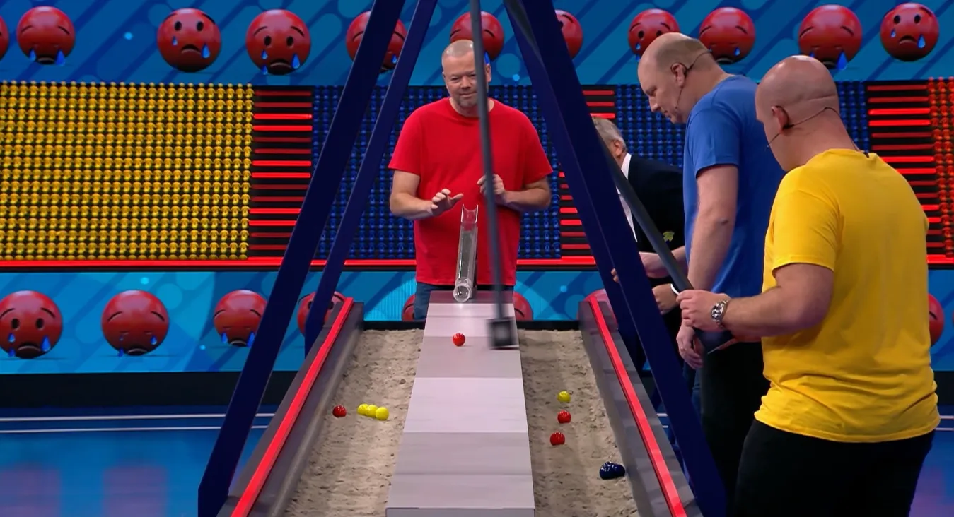 VIDEO: Exclusieve beelden van aflevering Marble Mania met Van Gerwen, Van Barneveld en Van der Voort